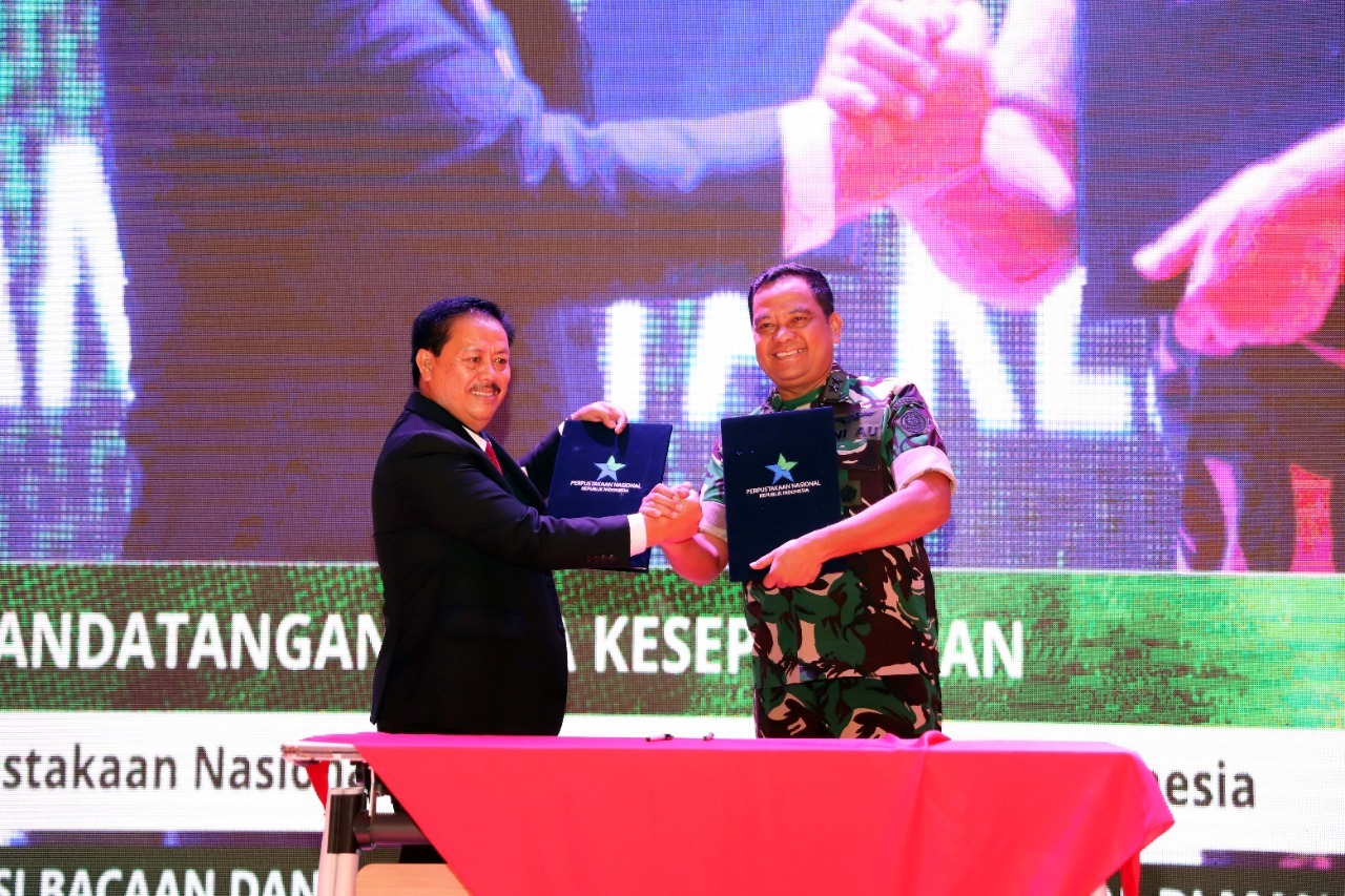 Kerja sama Pwrpusnas dengan TNI