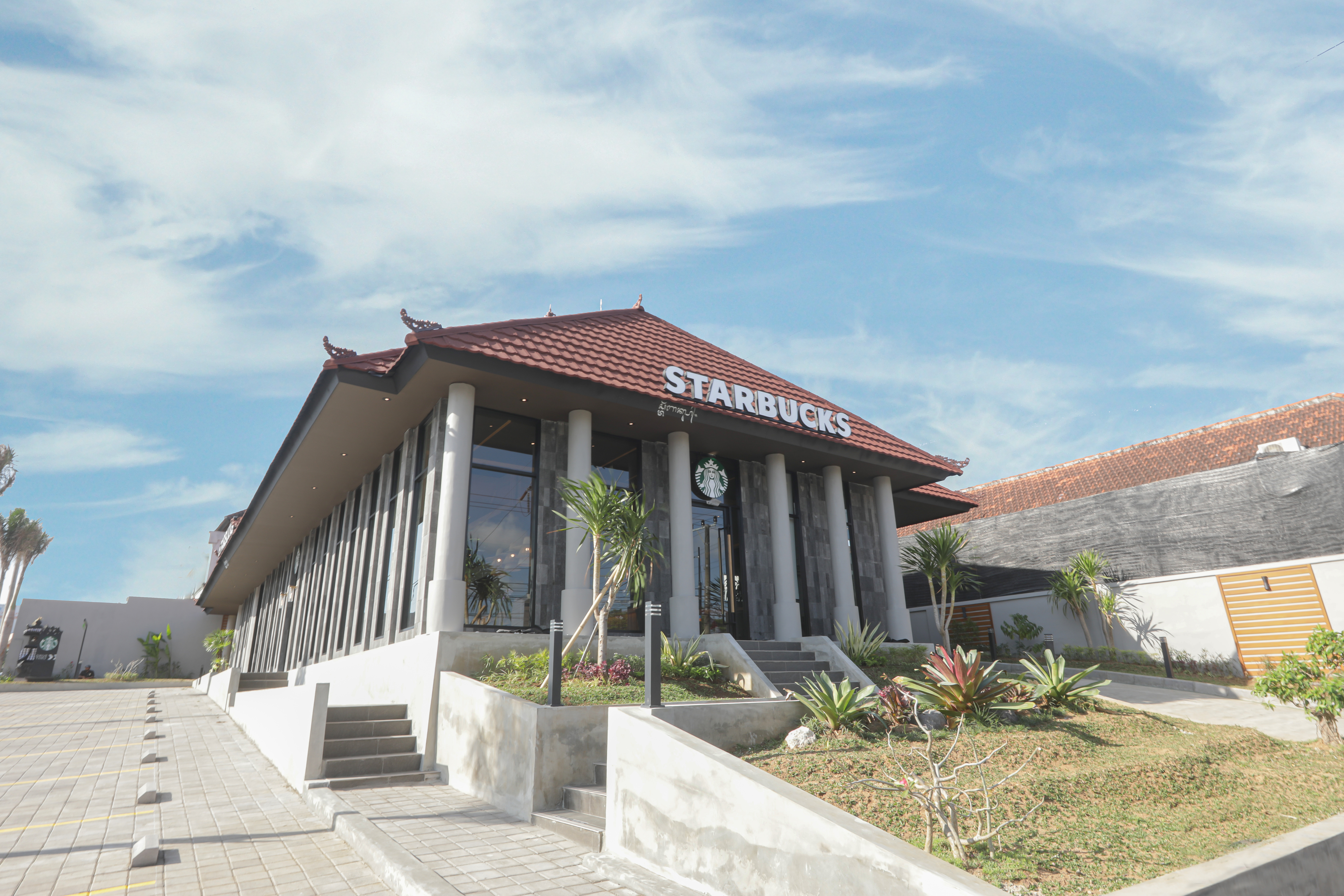 Gerai ke-500 Starbucks di Indonesia