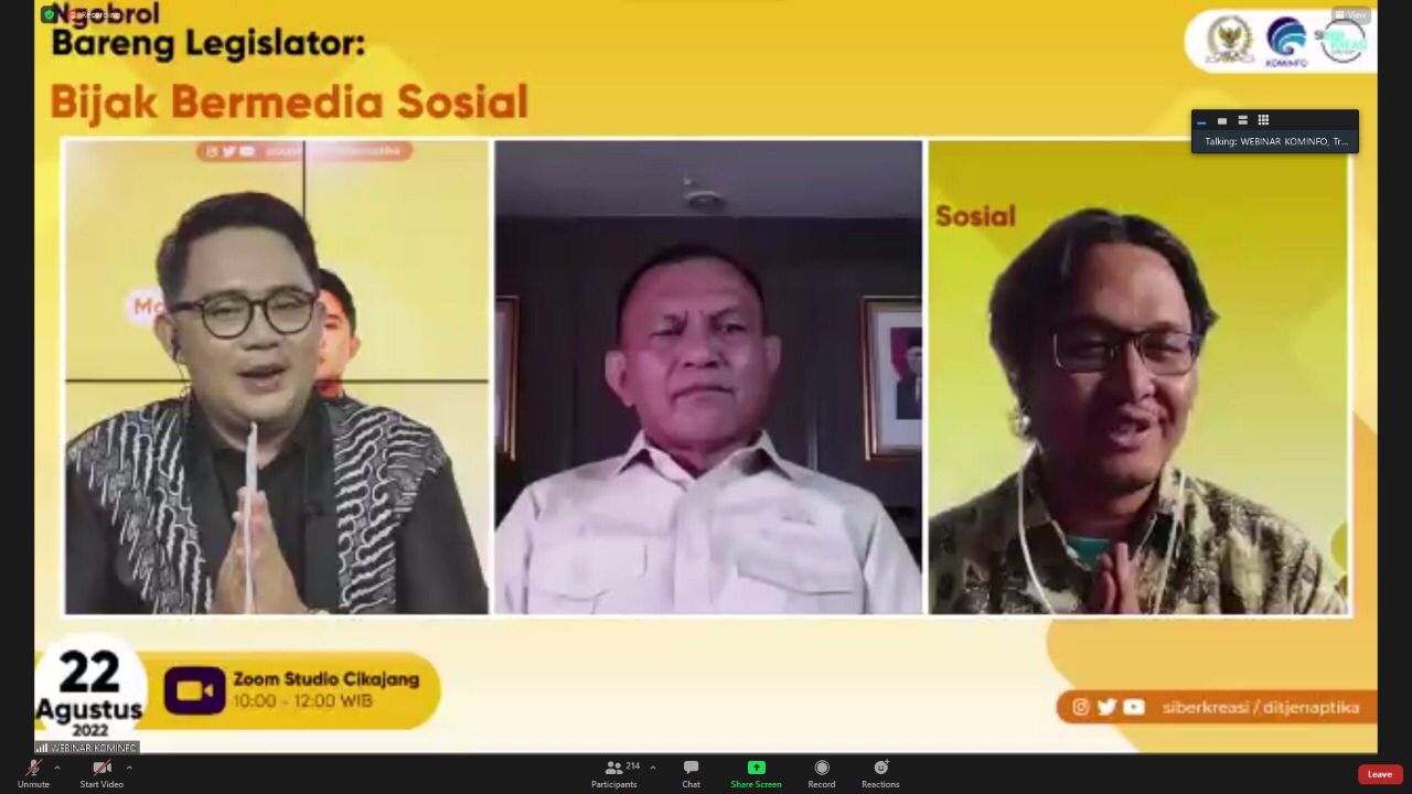 Webinar Ngobrol Bareng Legislator bertema 'Bijak Bermedia Sosial'. 