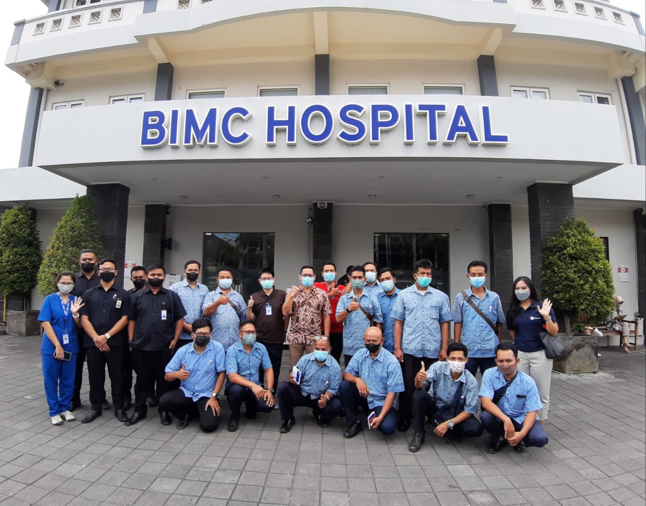Pengemudi dan karyawan Bluebird lakuka  pelatihan pertolongan pertama bersama BIMC Bali