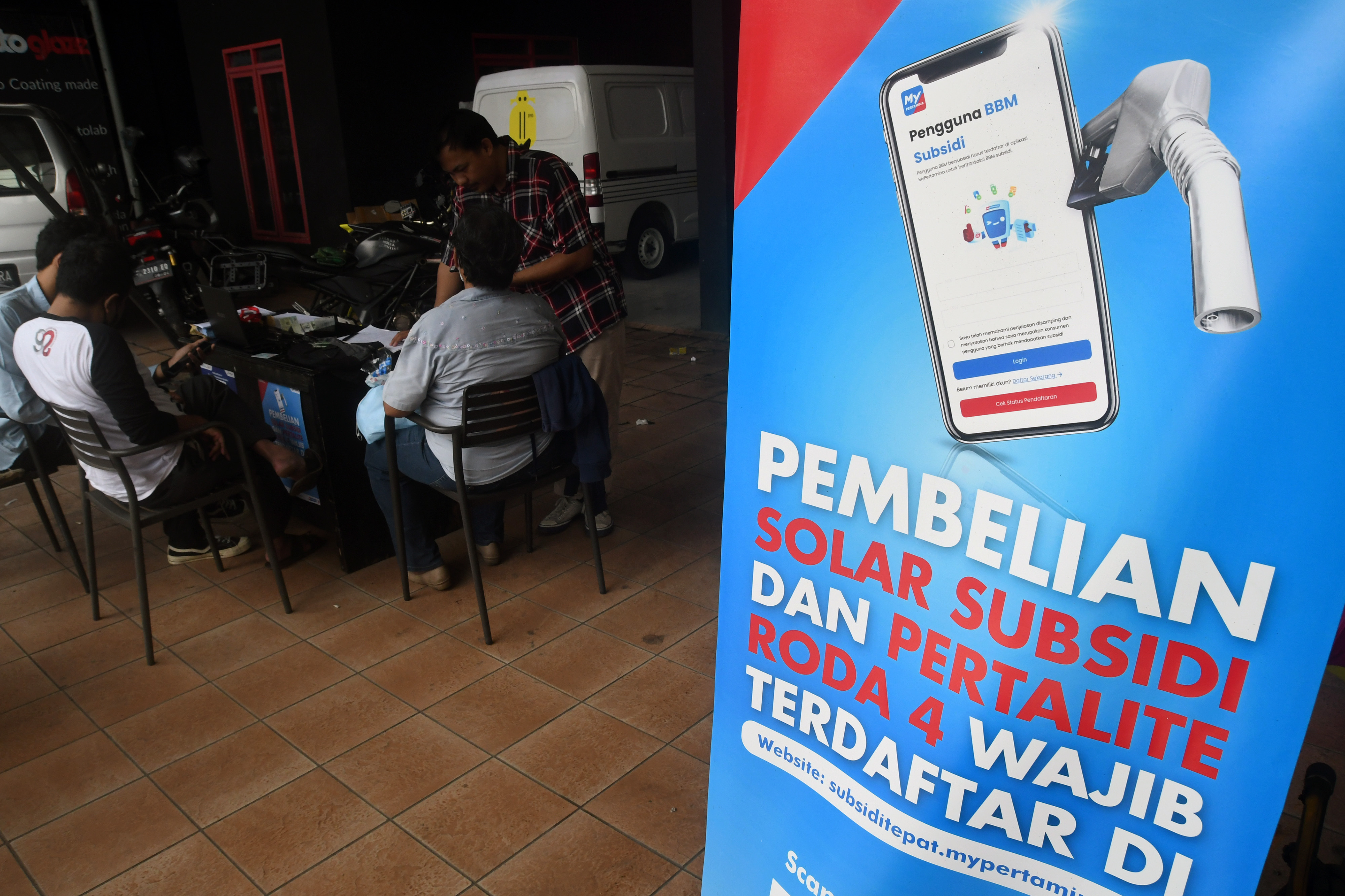 Sosialisasi pembelian BBM bersubsidi melalui aplikasi mypertamina