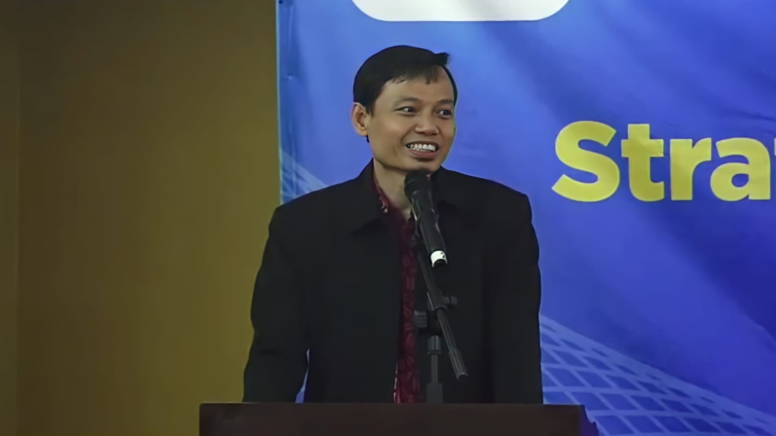 Direktur Tata Kelola dan Kemitraan Komunikasi Publik, Kementerian Komunikasi dan Informatika (Kominfo), Hasyim Gautama