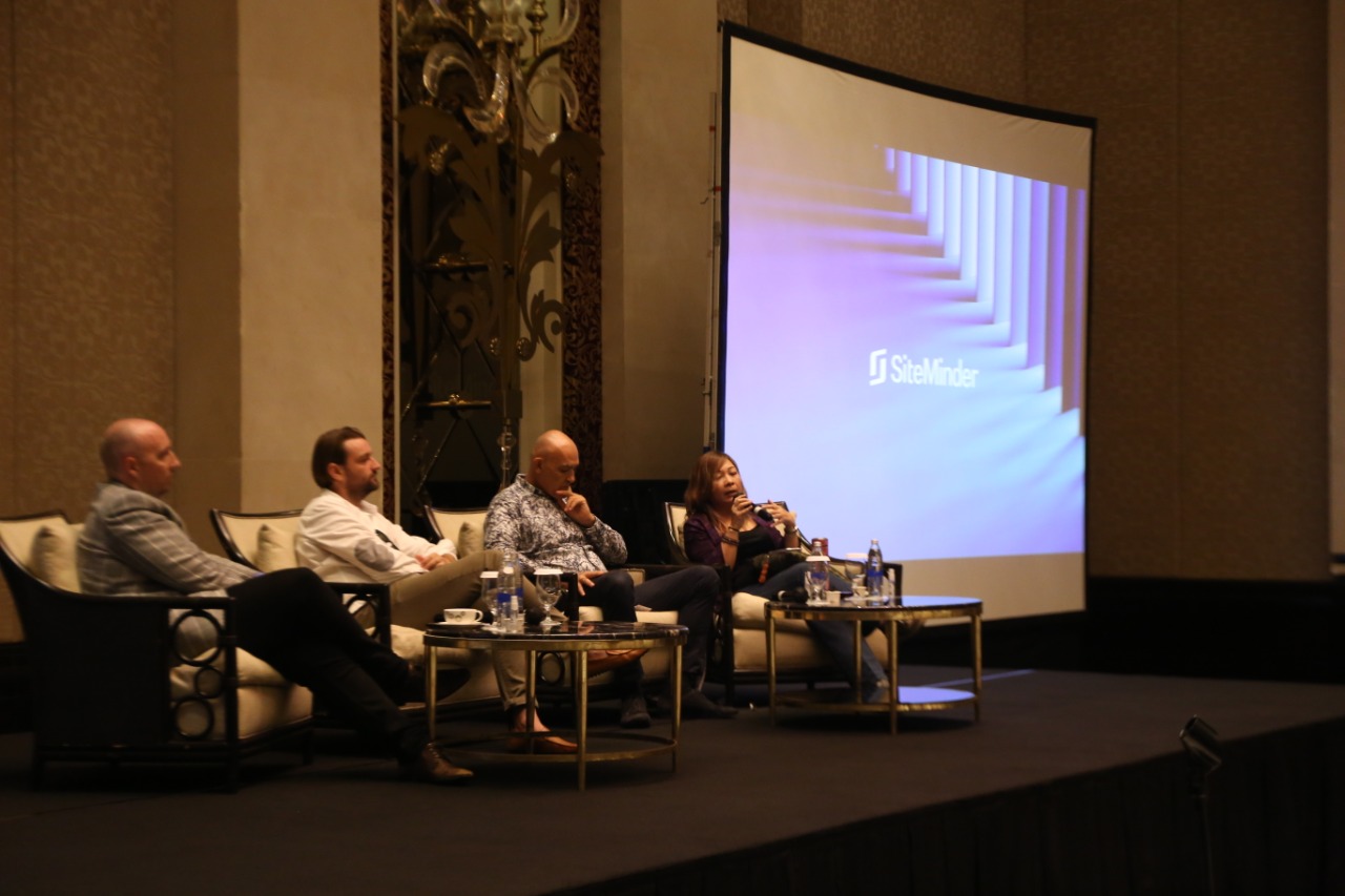 Panel diskusi SiteMinder bersama Dewan Asosiasi Hotel se-Bali di Denpasar, Bali.
