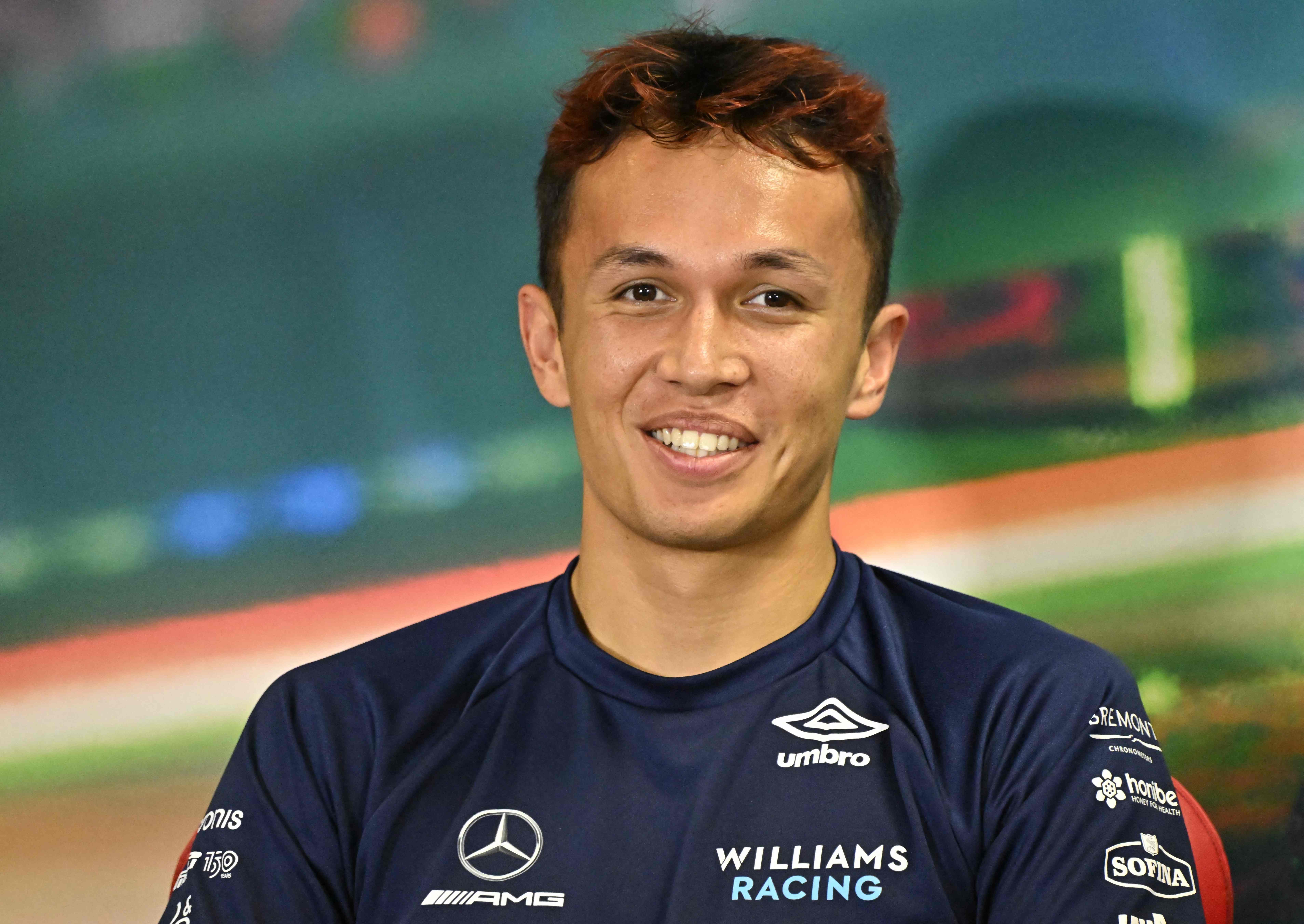 Pembalap Williams Alexander Albon