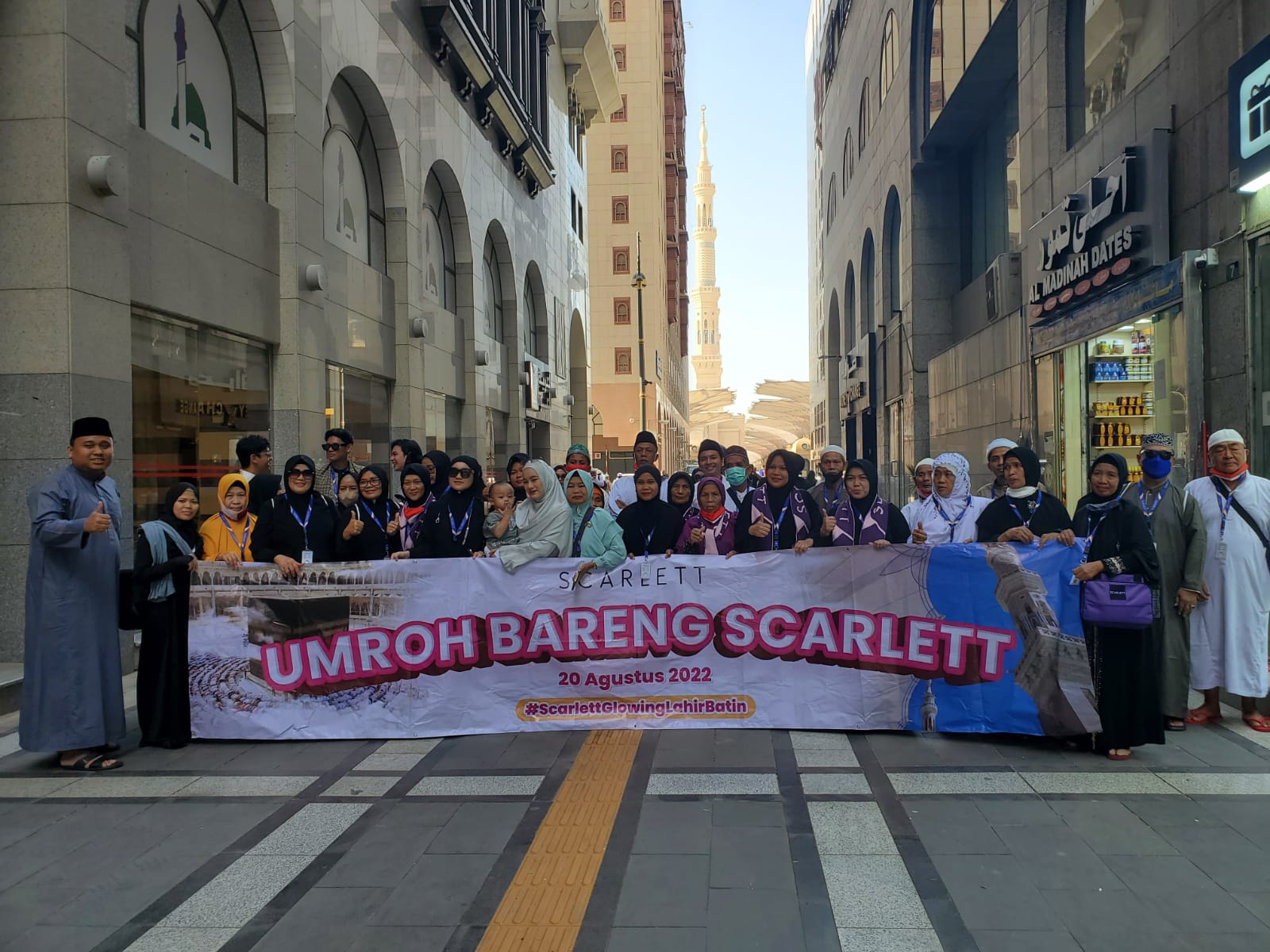 Scarlett memberangkatkan puluhan pelanggan dan mitra ke Mekkah dari tanggal 19 Agustus hingga 28 Agustus 2022.