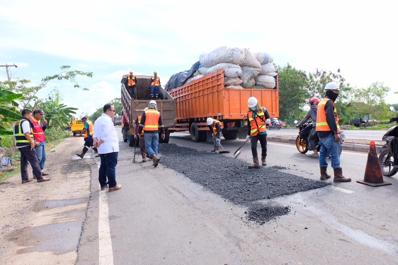 Cianjur Tingkatkan Akses Jalan ke Tempat Wisata