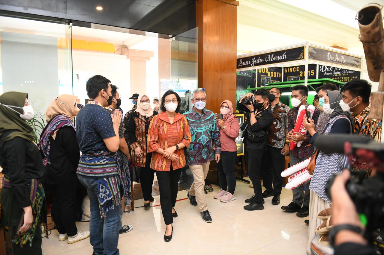 Bea Cukai Bawa UMKM Naik Kelas, Ekonomi Tancap Gas