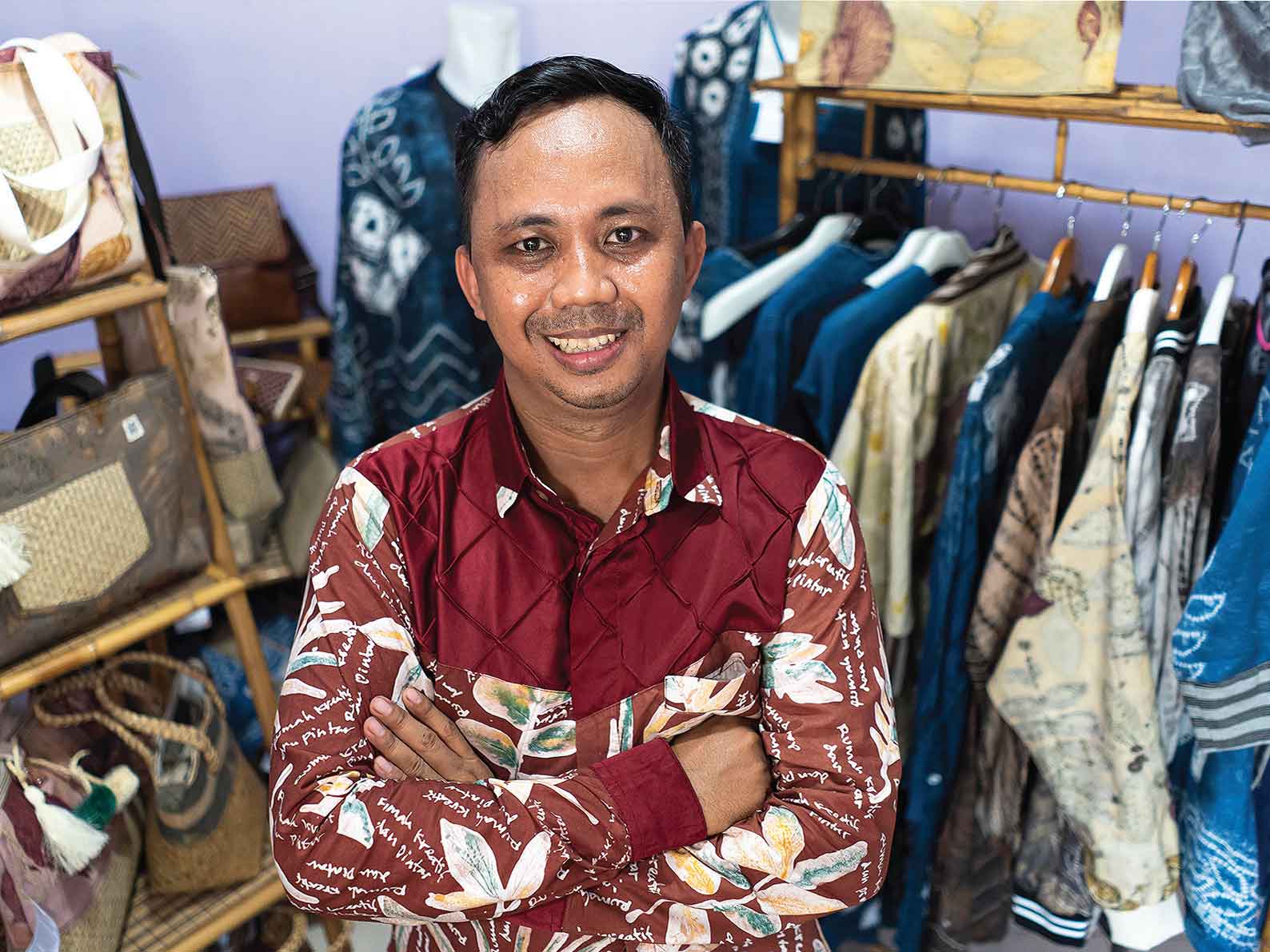 Muhammad Aripin: Sahabat Kaum Marjinal Borneo