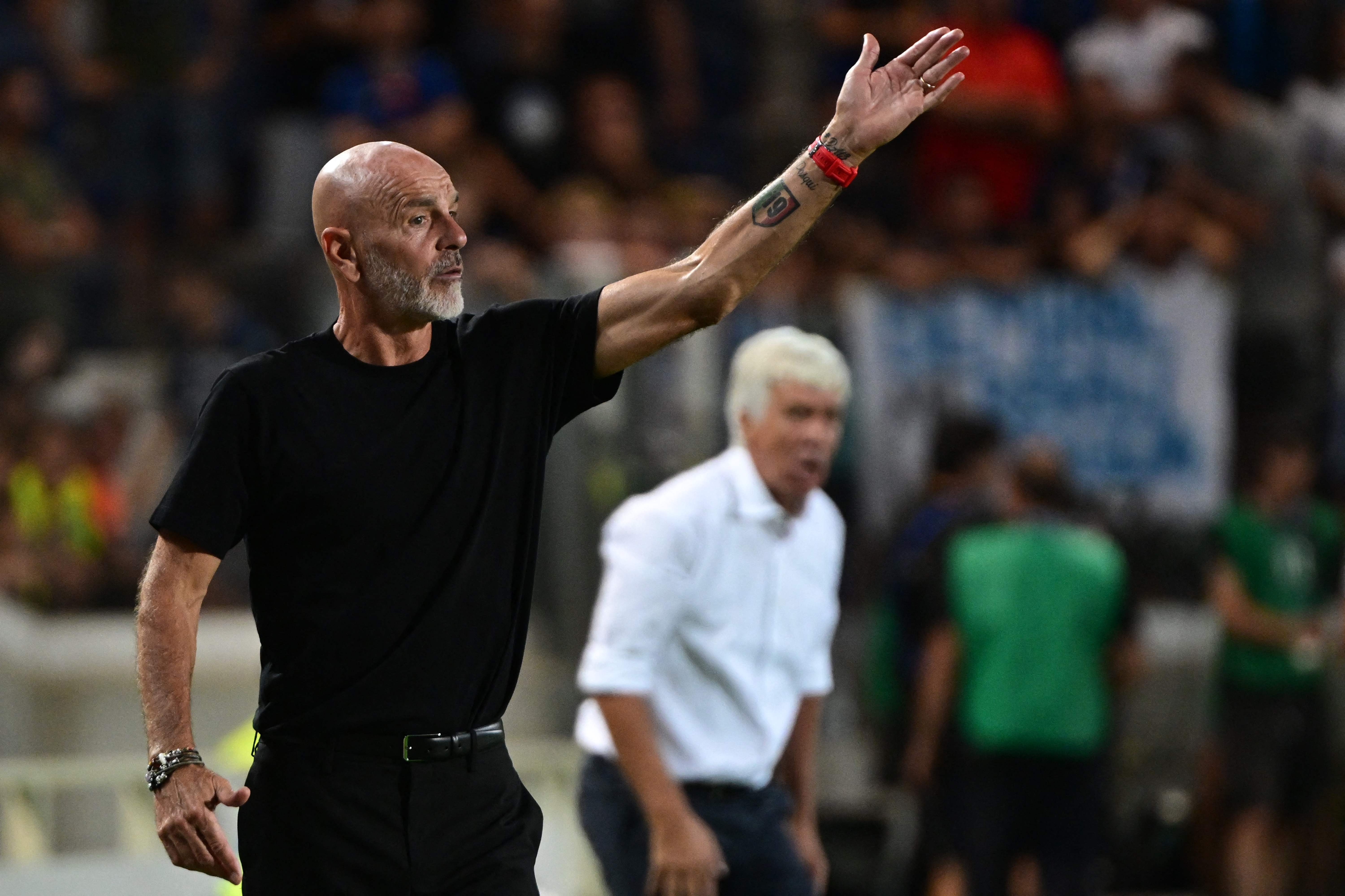 Pelatih AC Milan Stefano Pioli