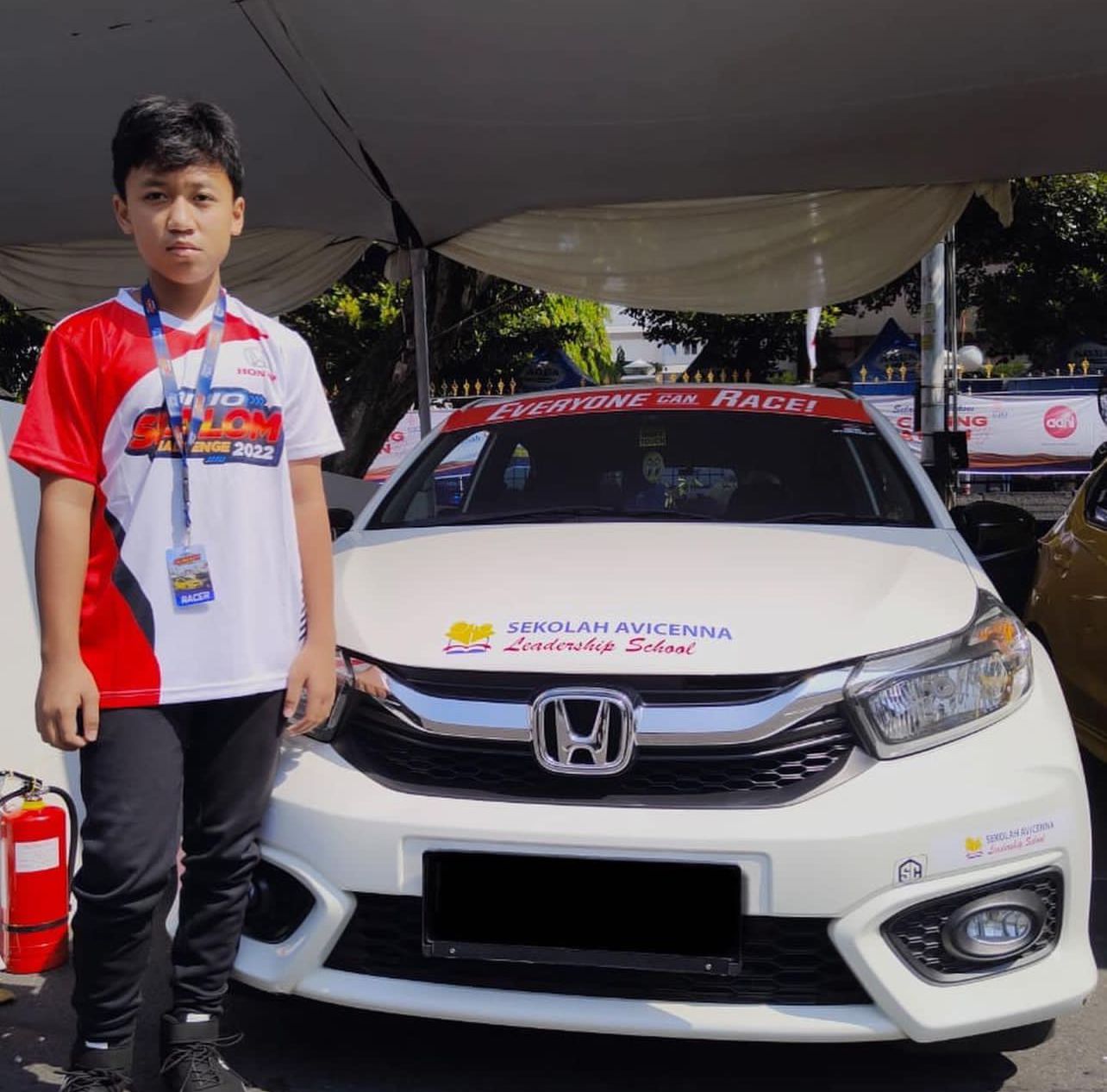 Pembalap muda Attaya 