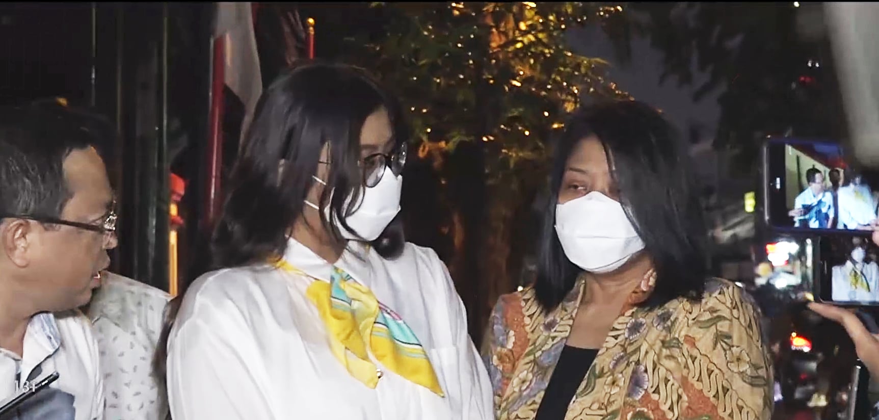 Istri Irjen Ferdy Sambo, Putri Candrawathi (kanan)