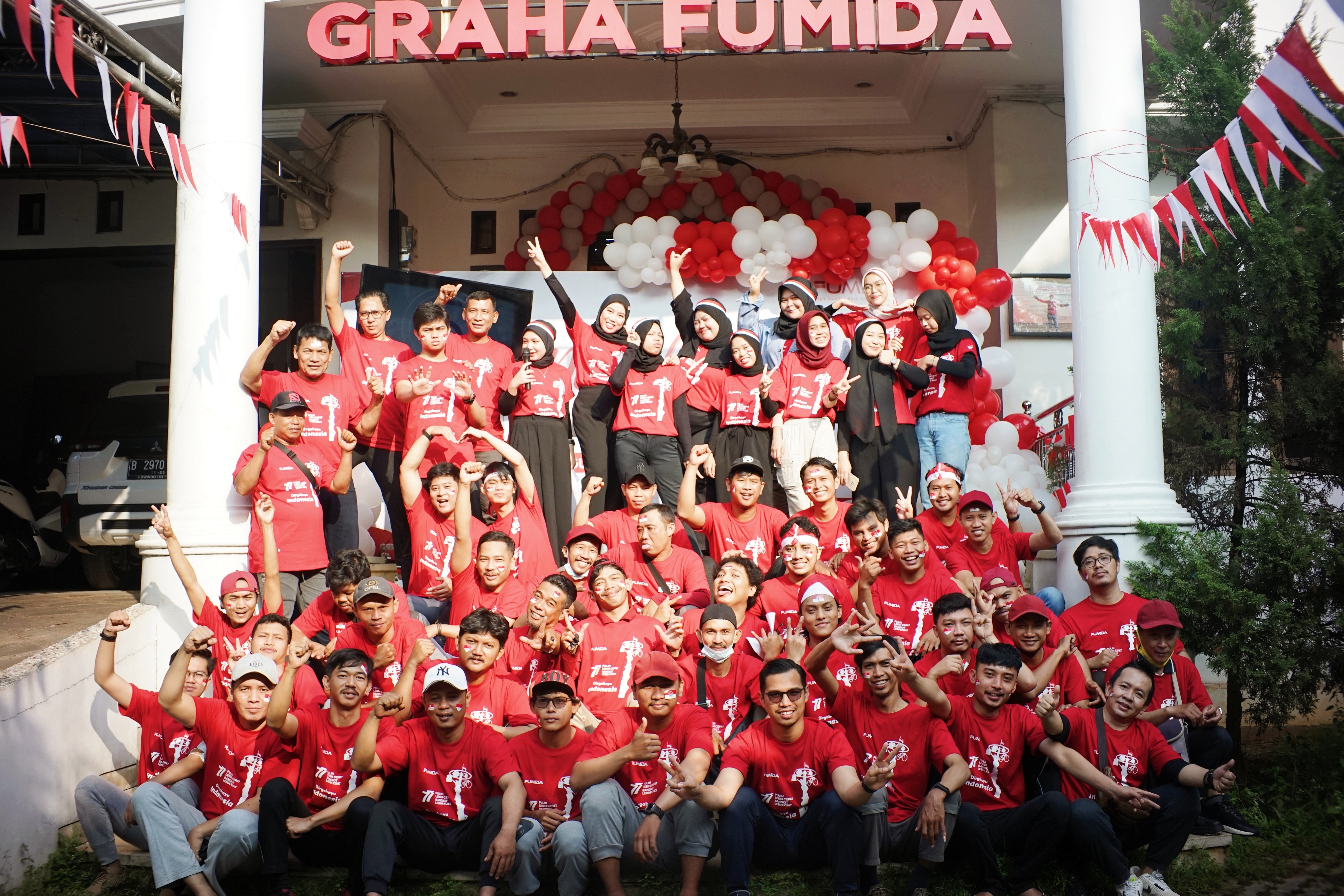 Karyawan FUMIDA merayakan HUT ke-77 RI