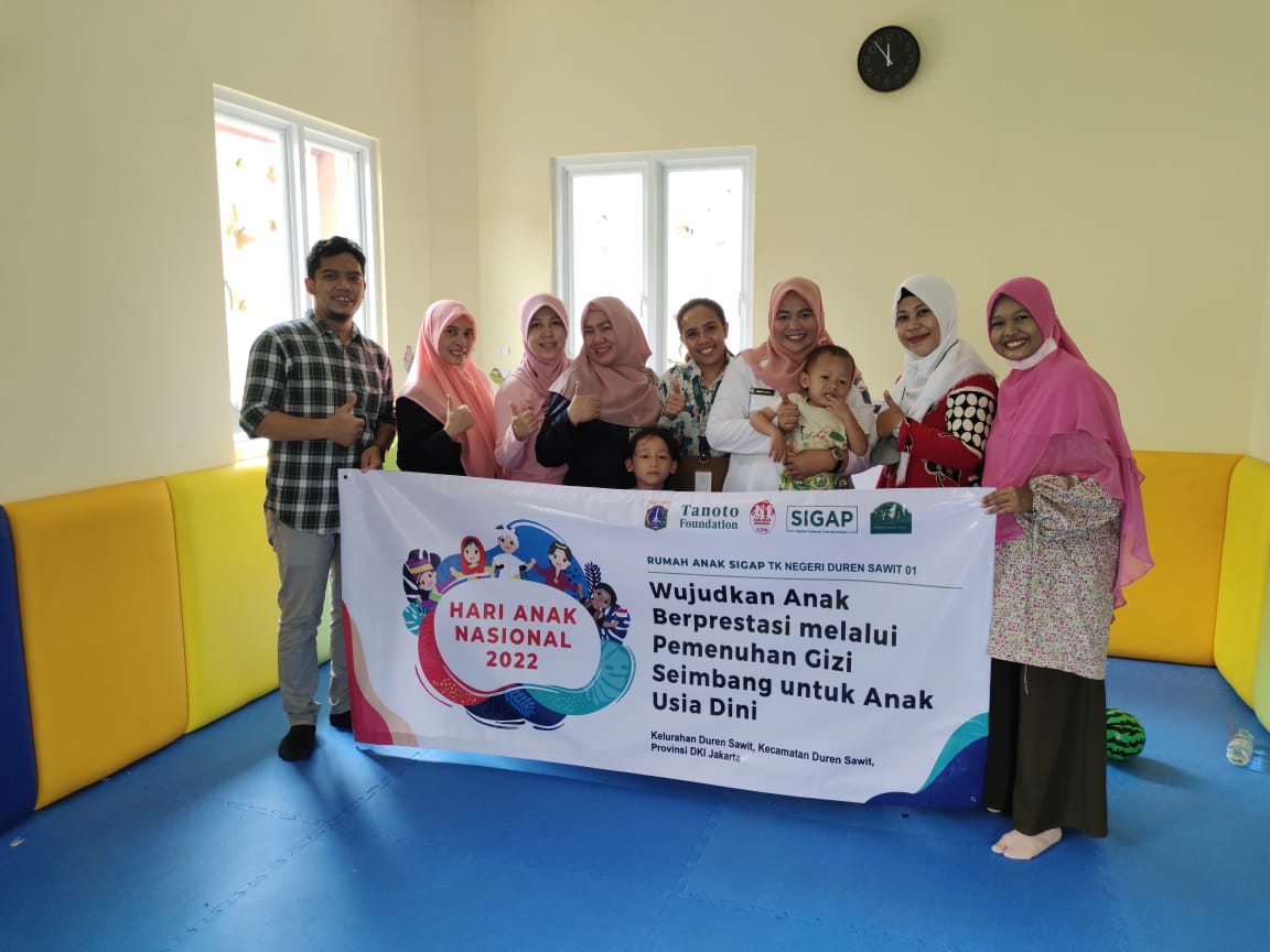 Peringati Hari Anak Nasional (HAN) 2022, Tanoto Foundation memfasilitasi praktik Pembuatan Makan Bayi dan Anak (PMBA) kepada orangtua. 