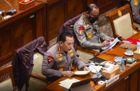 Kapolri: Bharada E Dijanjikan SP3 oleh Sambo, Nyatanya Jadi Tersangka