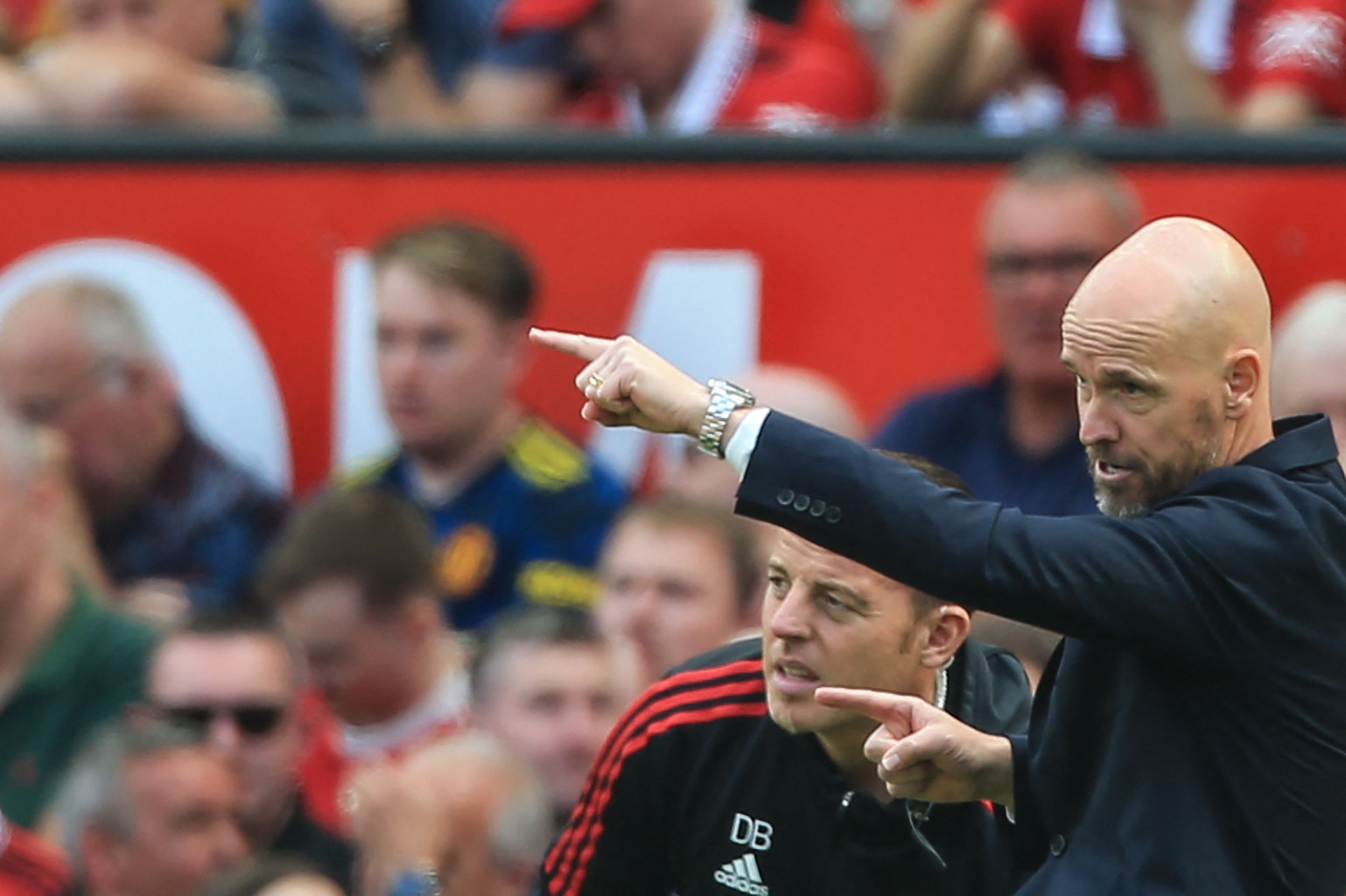 Menanti Langkah Berani Erik ten Hag