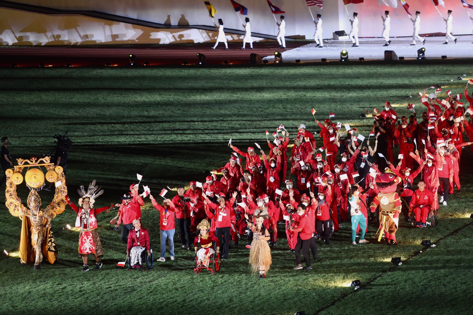 Acara Closing Ceremony ASEAN Para Games 2022 di Solo, Jawa Tengah. 