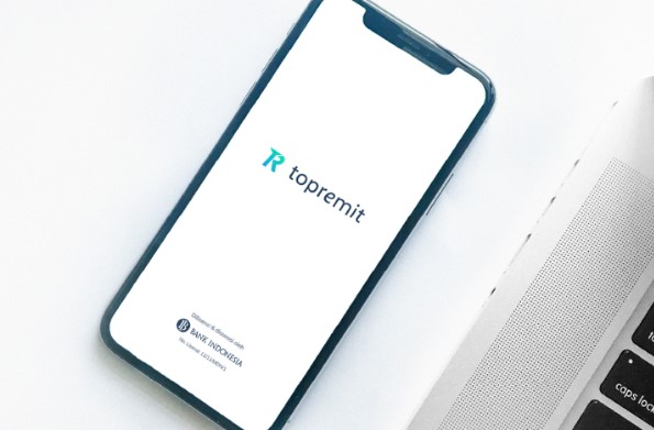 Tampilan Topremit di ponsel pintar.