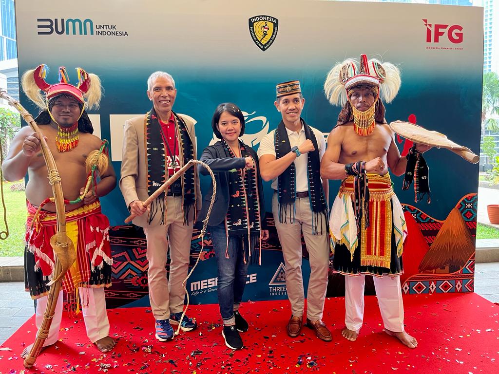 Konferensi pers IFG Labuan Bajo Komodo Marathon 2002” di Jakarta, Jumat (26/8).