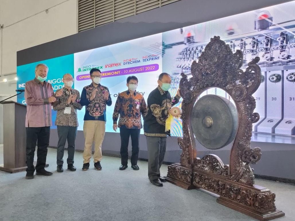 Pameran industri tekstil dan produk tekstil (TPT) internasional, Indo Intertex-Inatex 2022.