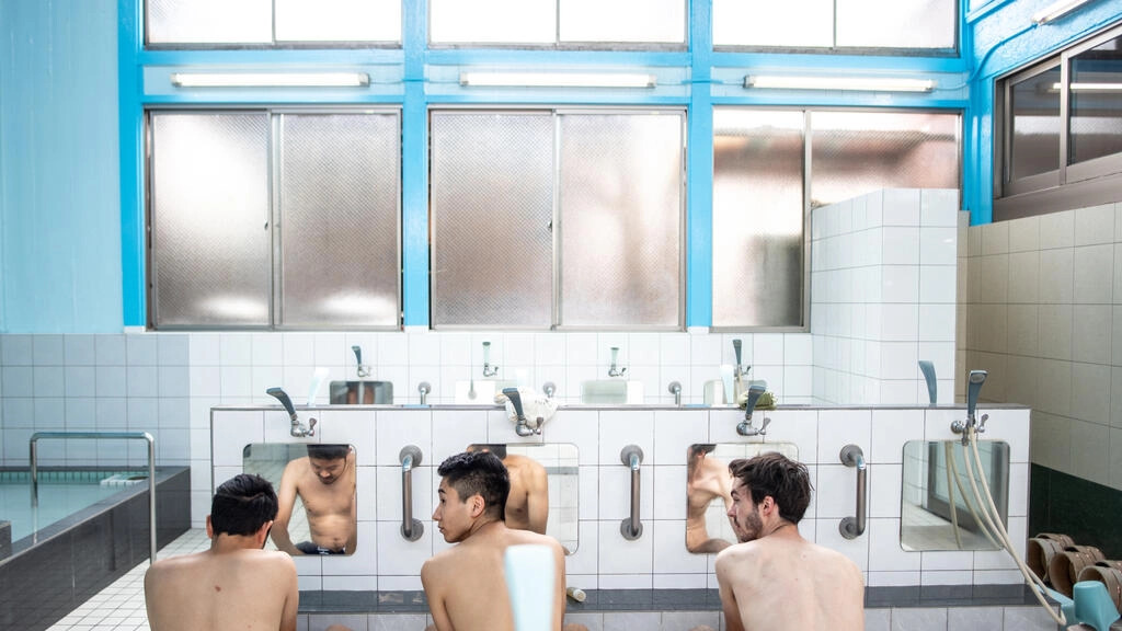 Cara Baru Bisnis Pemandian Tradisional Jepang untuk Tetap Eksis