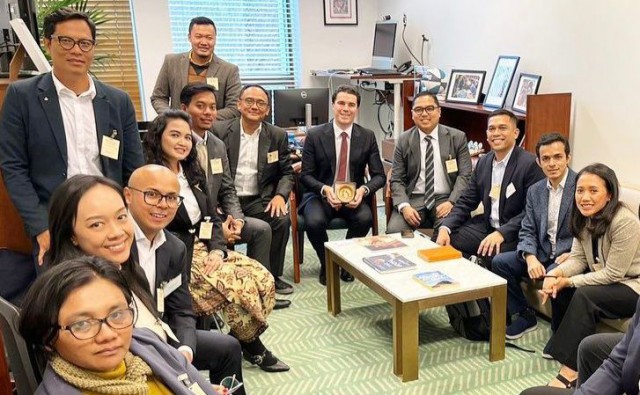Anggota Komisi XI DPR RI Puteri Anetta Komarudin di Australia Parliament House, Canberra, beberapa waktu lalu.