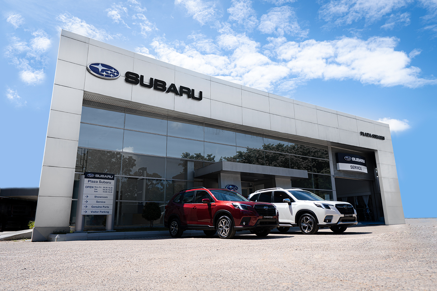 Plaza Subaru Batam Resmi Beroperasi