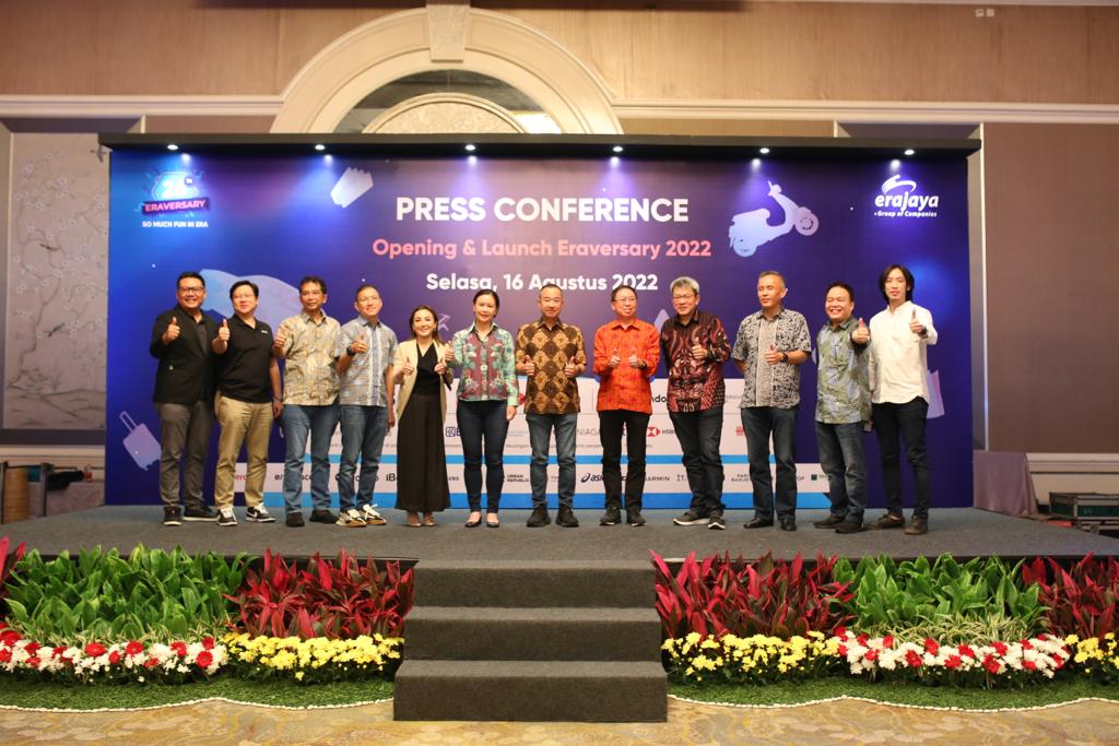Acara konferensi pers eraversary 2022