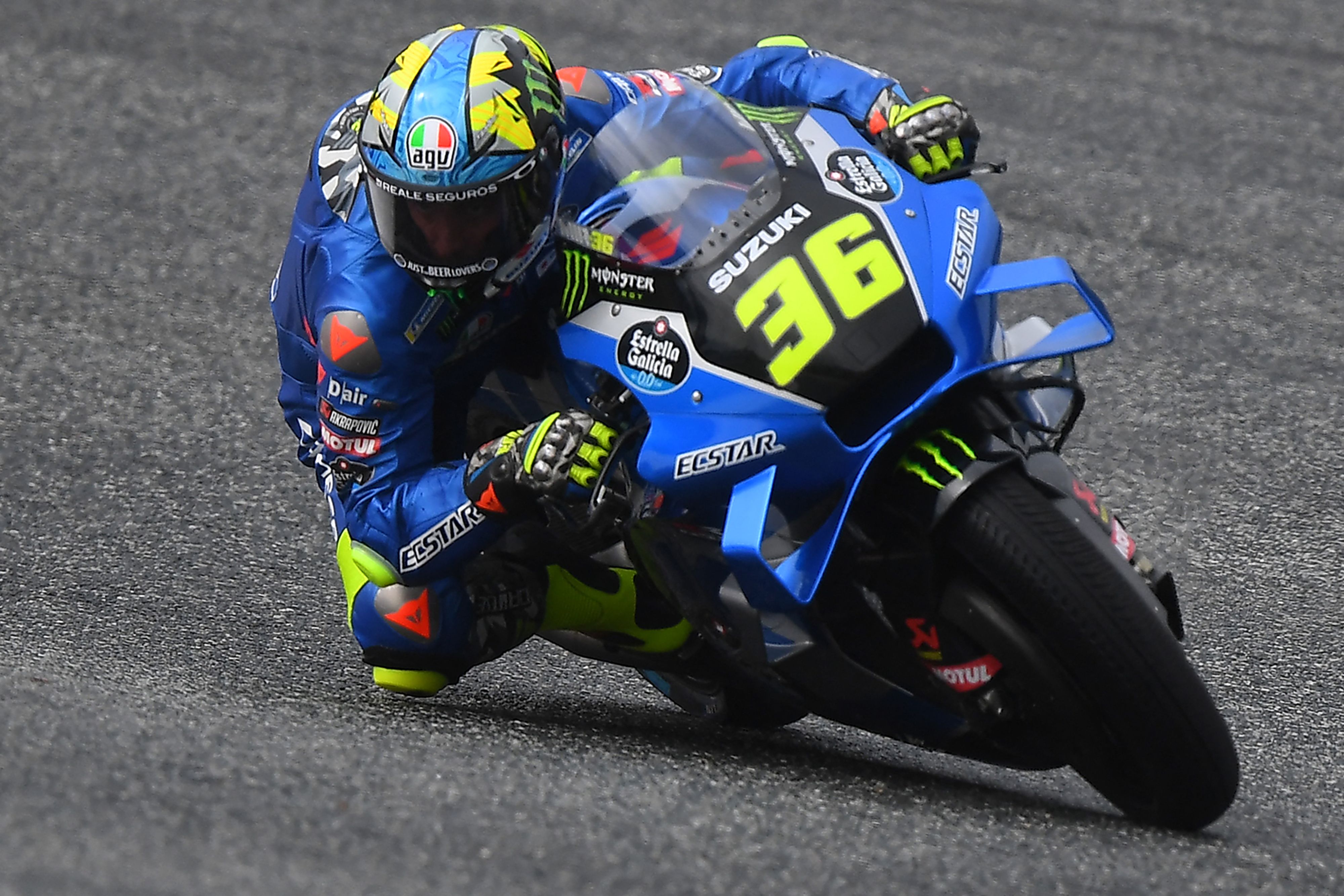 Pembalap Suzuki Joan Mir