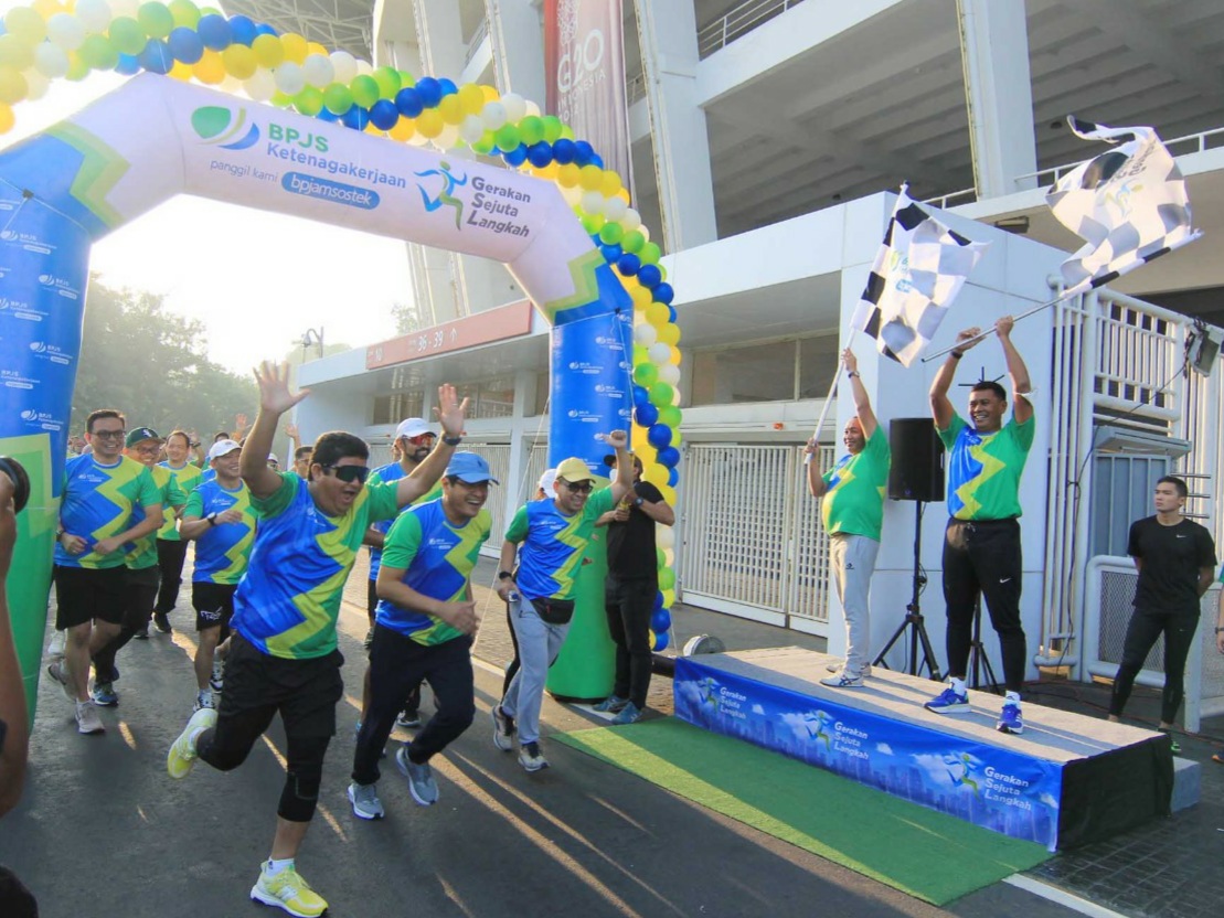 Dirut  BPJAMSOSTEK Anggoro Eko Cahyo resmi me-launching Gerakan Sejuta Langkah (GSL) di Gelora Bung Karno Jakarta,