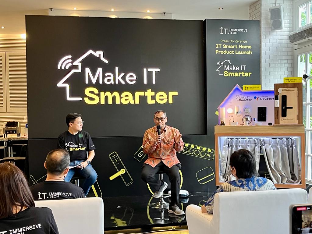 Konferensi pers 'Make IT Smarter' di Jakarta, Rabu (31/8).