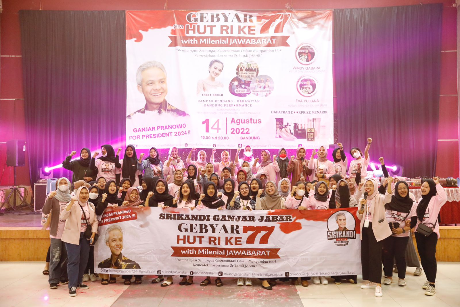 Relawan baru Srikandi Ganjar Jabar hadir memadati kegiatan Gebyar HUT RI ke 77 di Gedung Maduma Naramamora, Panyileukan, Kota Bandung.