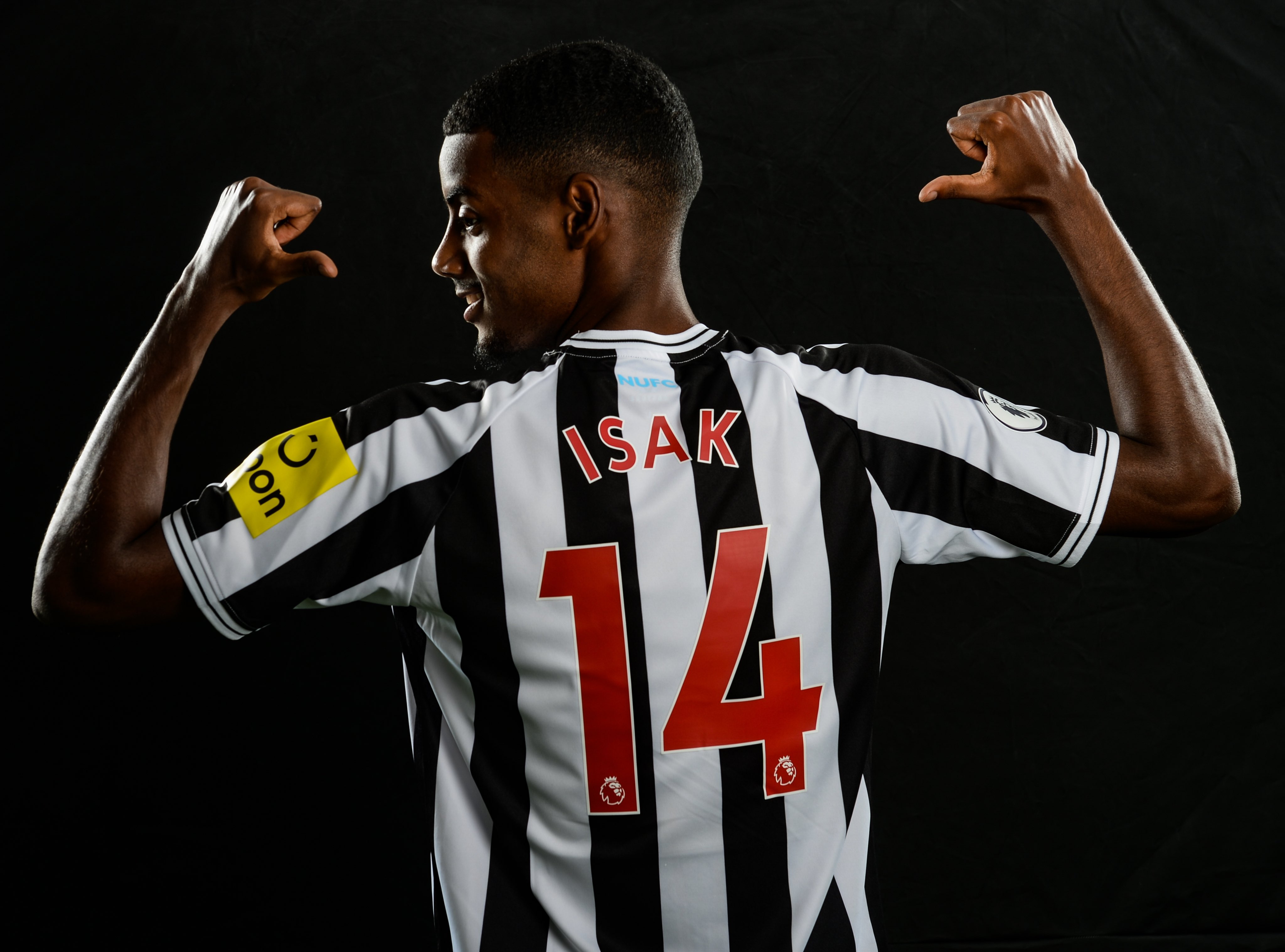 Striker anyar Newcastle United Alexander Isak