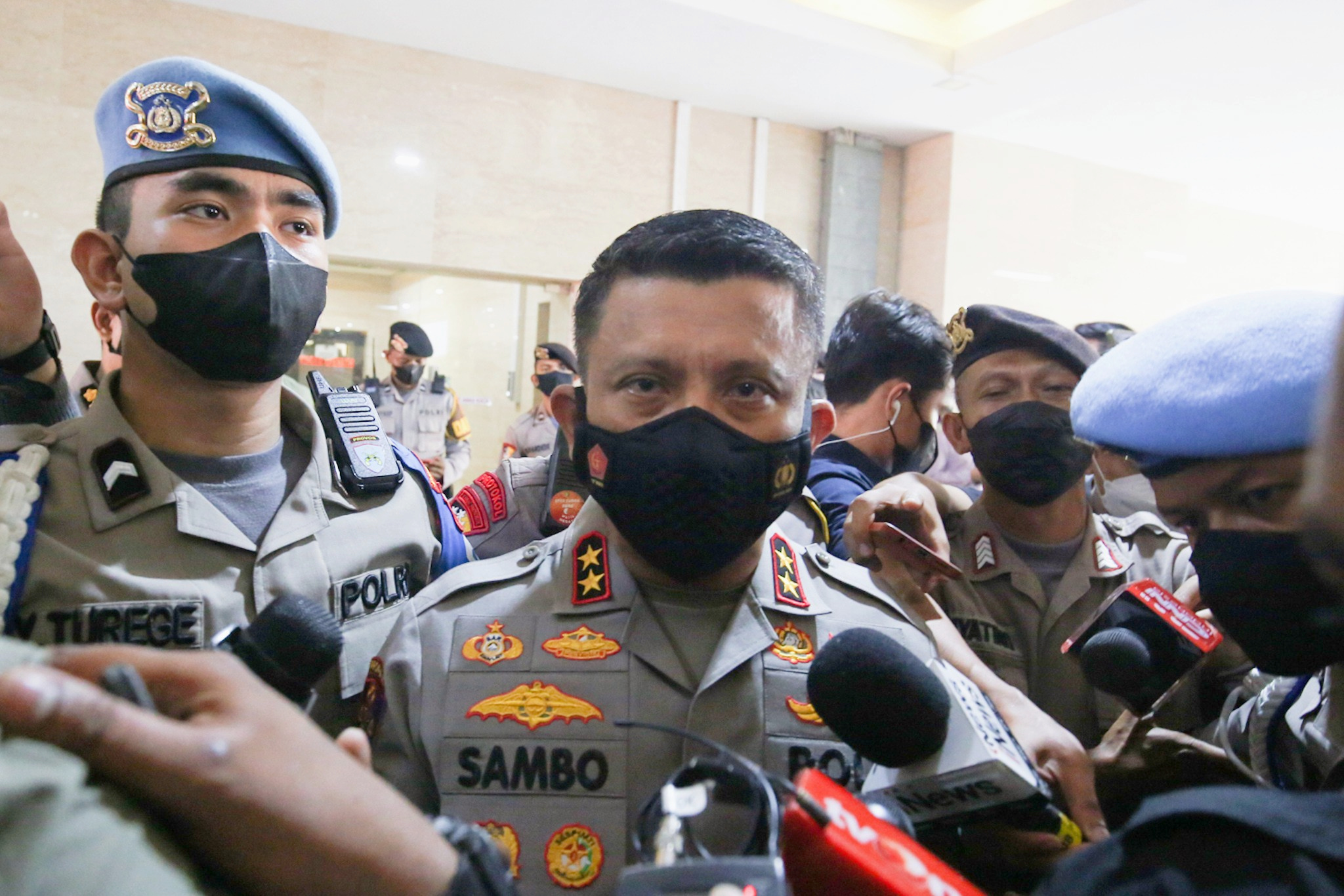 Ferdy Sambo menjalani pemeriksaan di Bareskrim Polri.