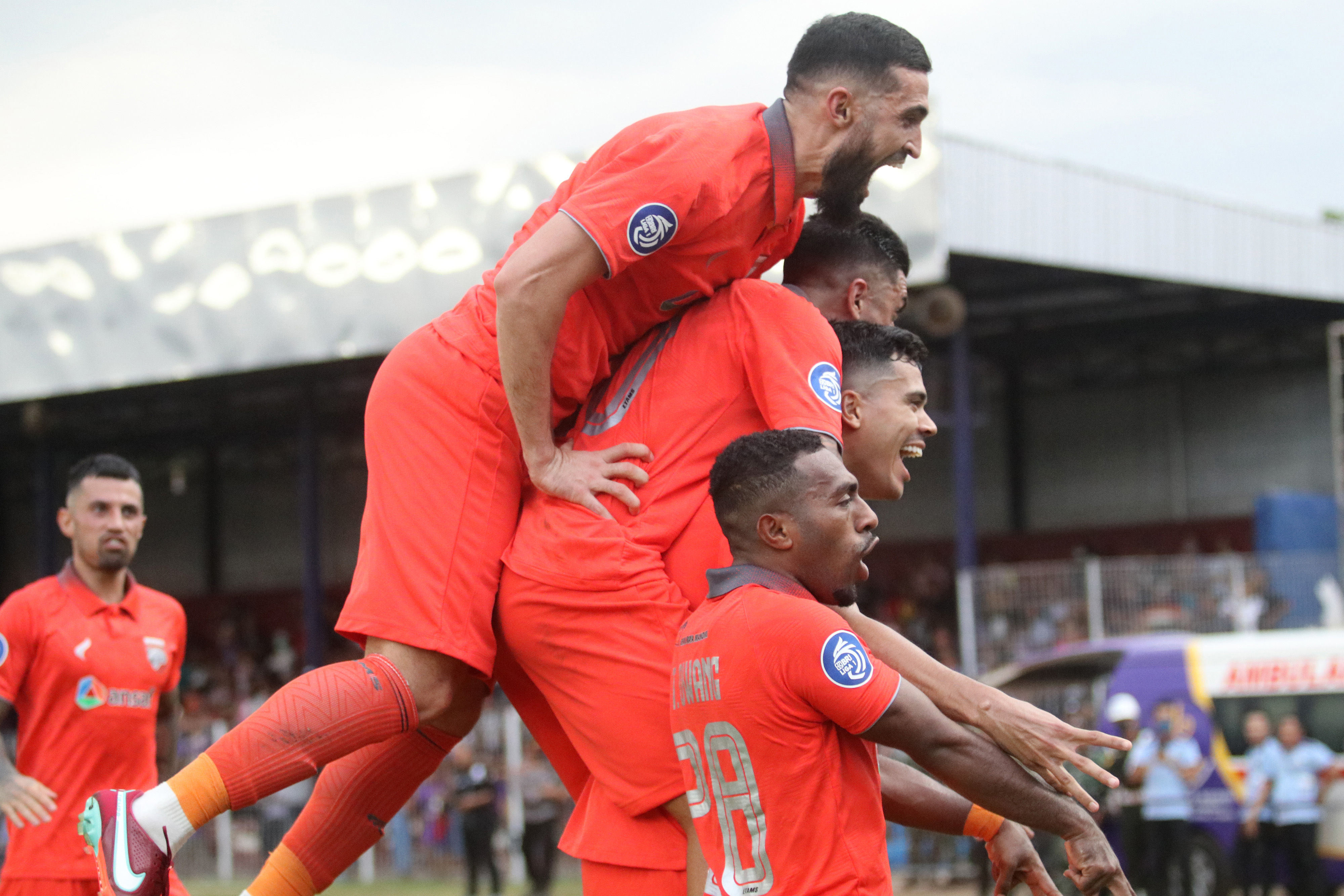 Bekap Persis, Borneo FC Kembali Ke Puncak Klasemen