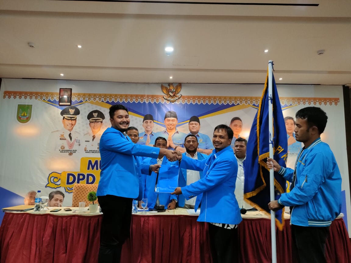  Randi Zulmariadi terpilih pimpin KNPI Batam