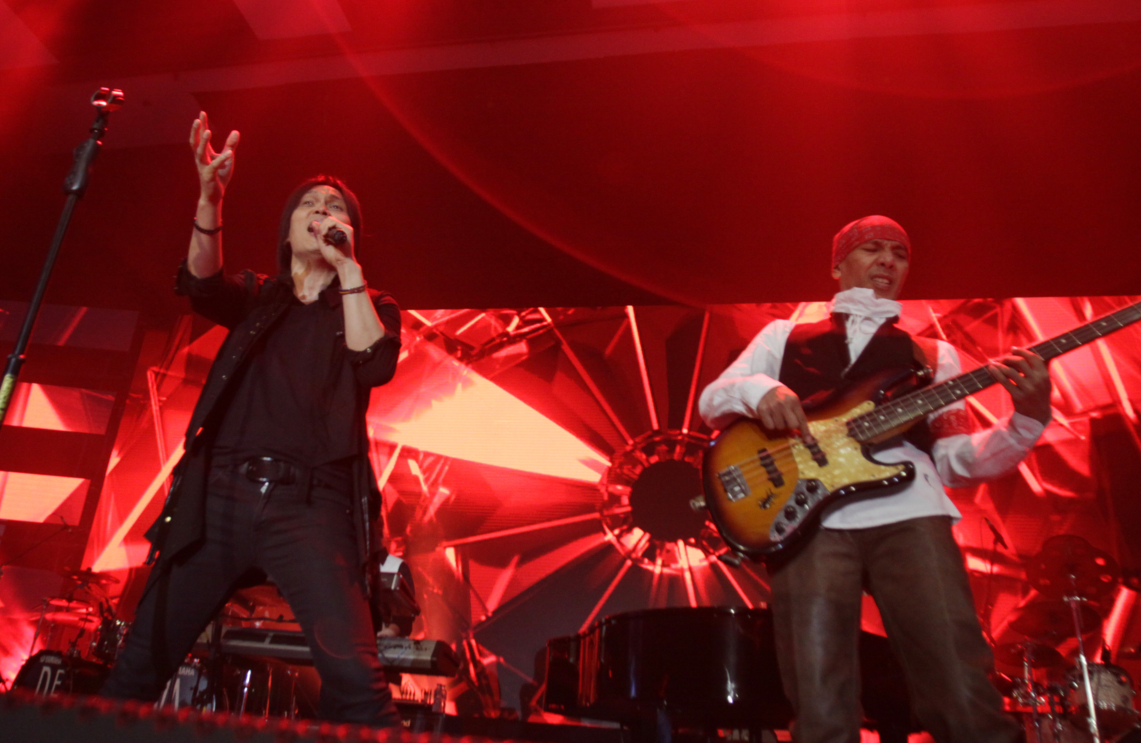 Band Dewa akan tampil di Bandung dalam rangka memeriahkan HUT ke-77 Jawa Barat