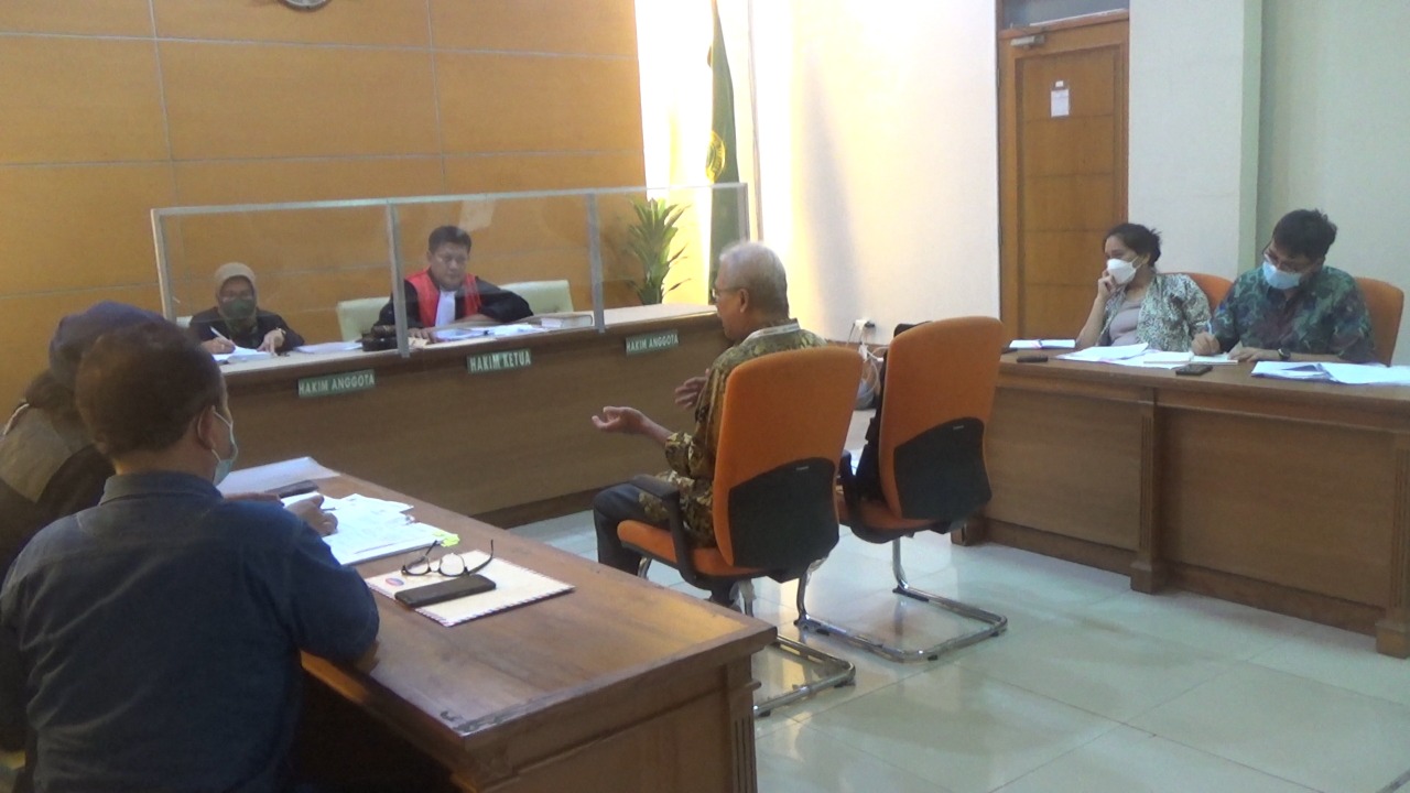 Suasana sidang praperadilan ke KPK