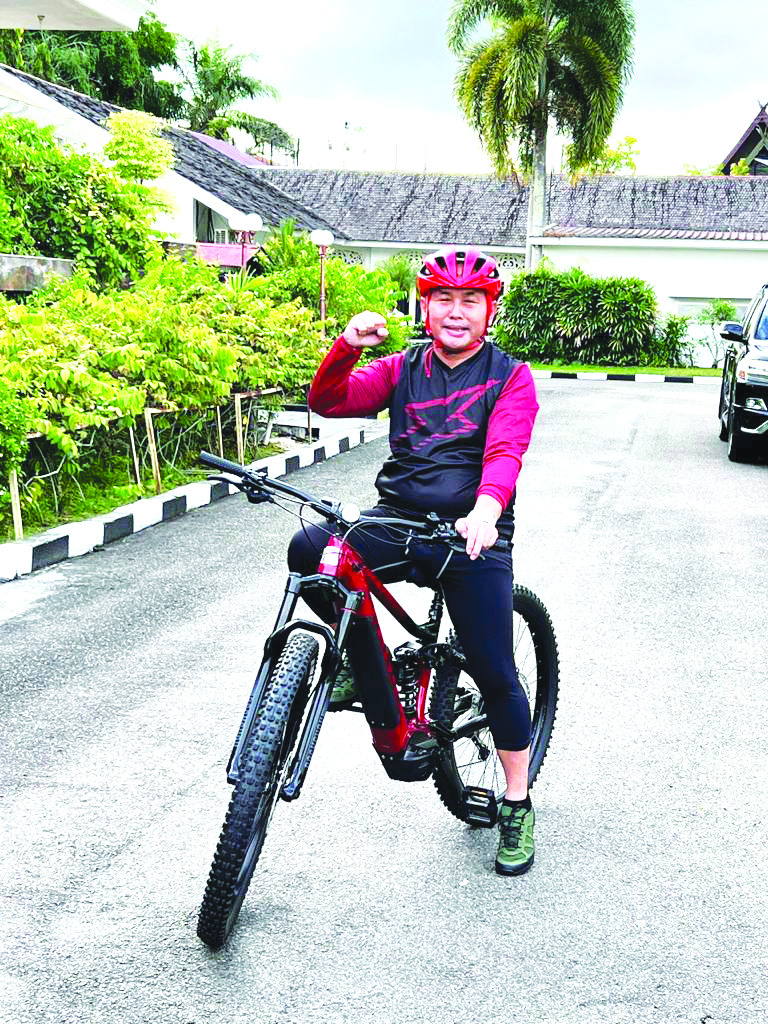 Gubernur Kalimantan Tengah H Sugianto Sabran,