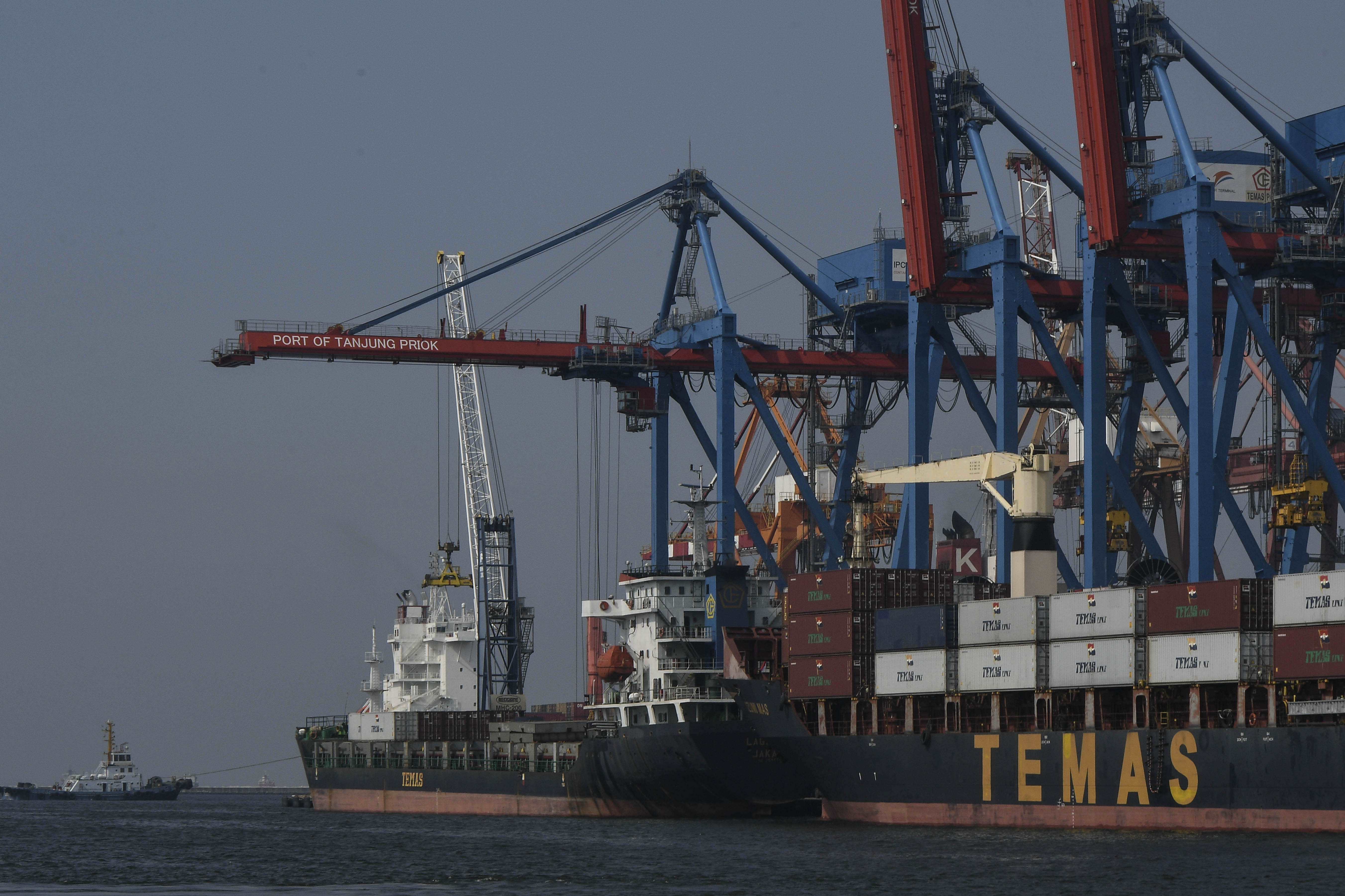 Neraca Perdagangan RI Surplus Selama 27 Bulan