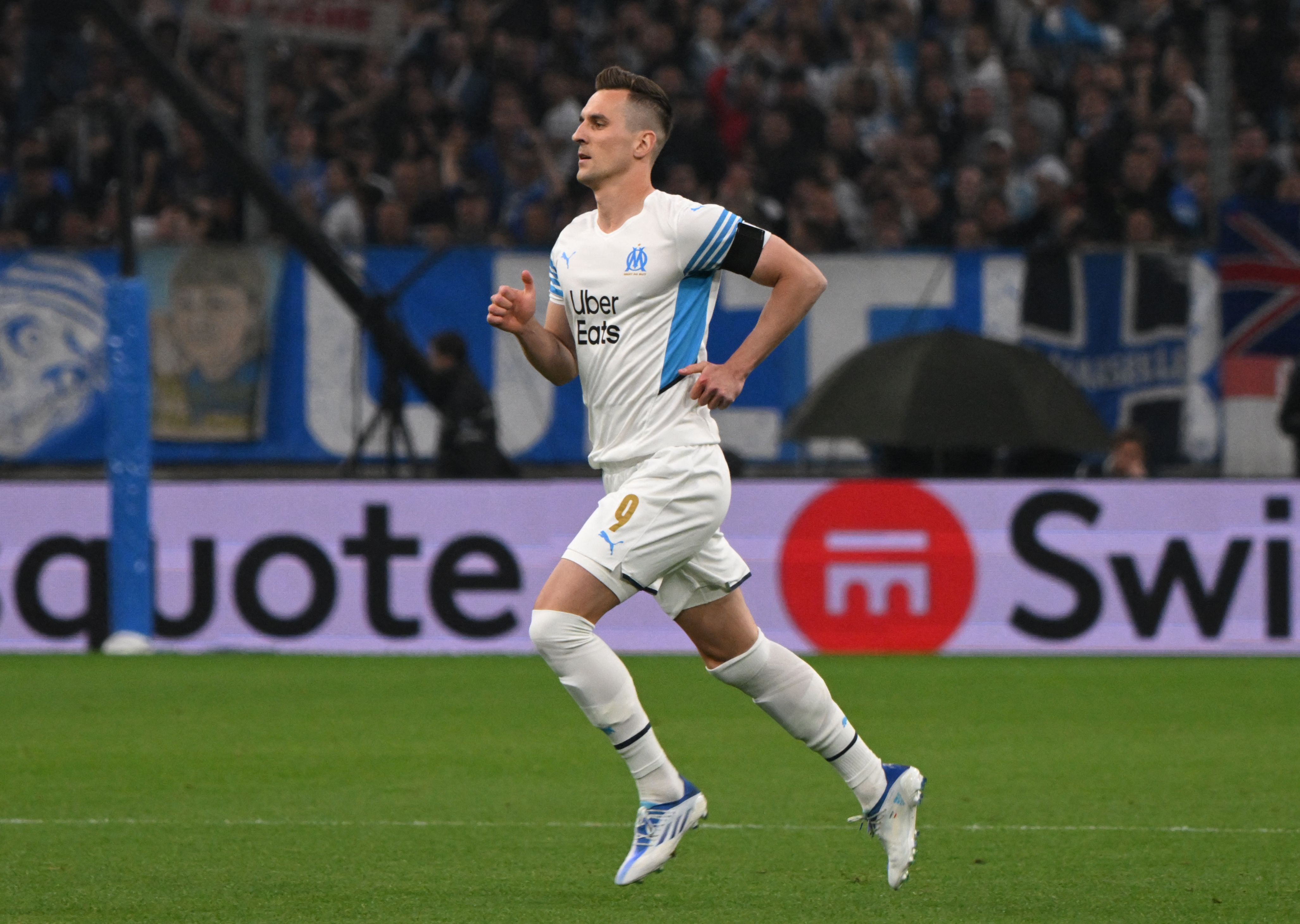 Striker Marseille asal Polandia Arkadiusz Milik.