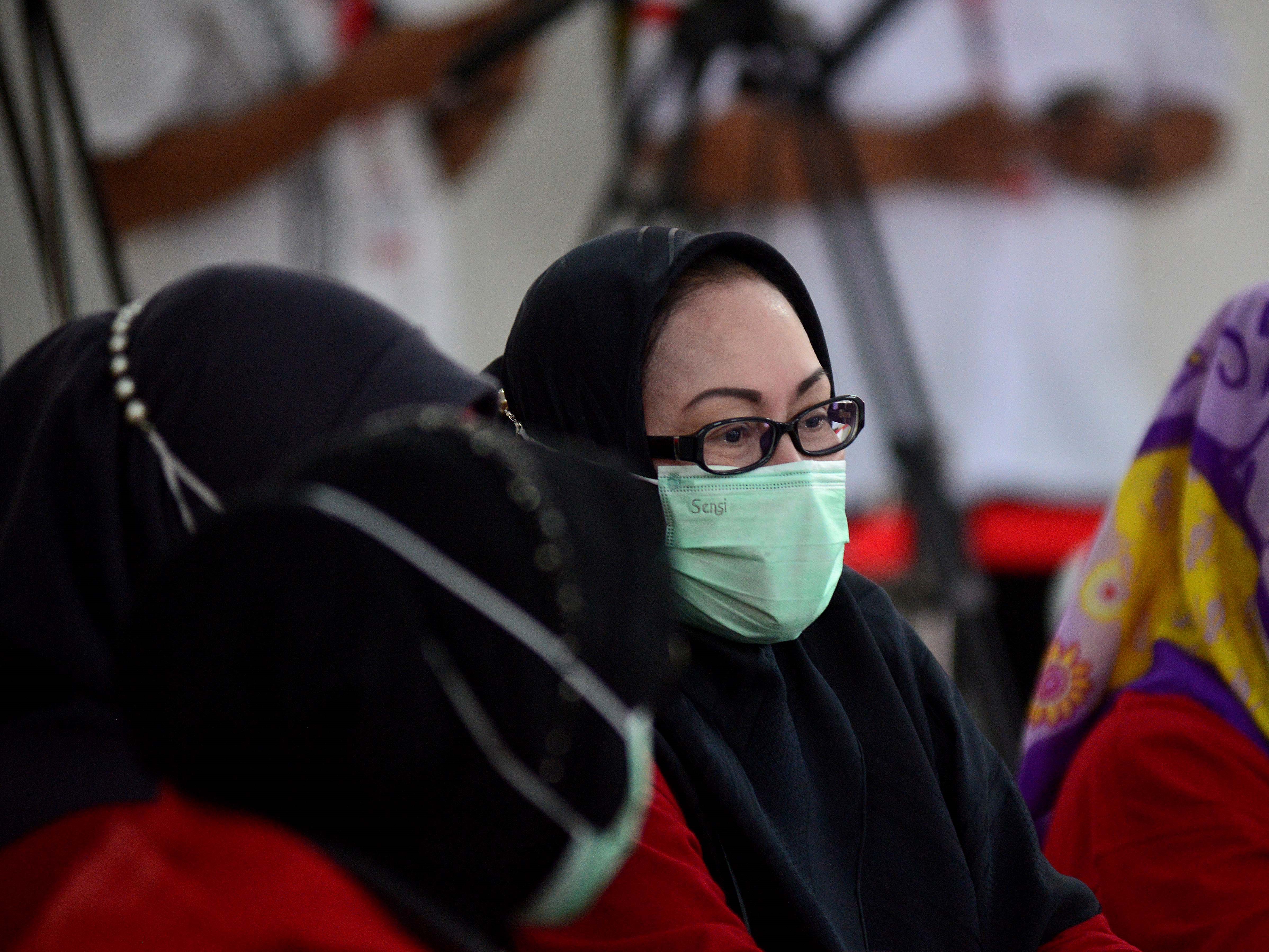  Tiga terpidana korupsi antara lain Ratu Atut Chosiyah mengikuti penyuluhan antikorupsi di Lembaga Pemasyarakatan Kelas IIA Tangerang.