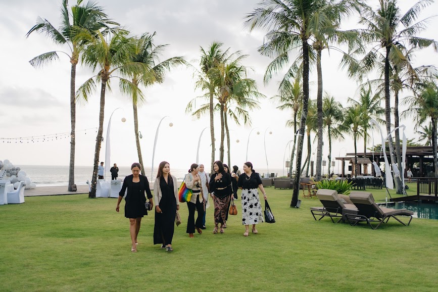 Tren Skin Care di Bali, Pagi Tabir Surya dan Pemutih, Malam Krim Antipenuaan
