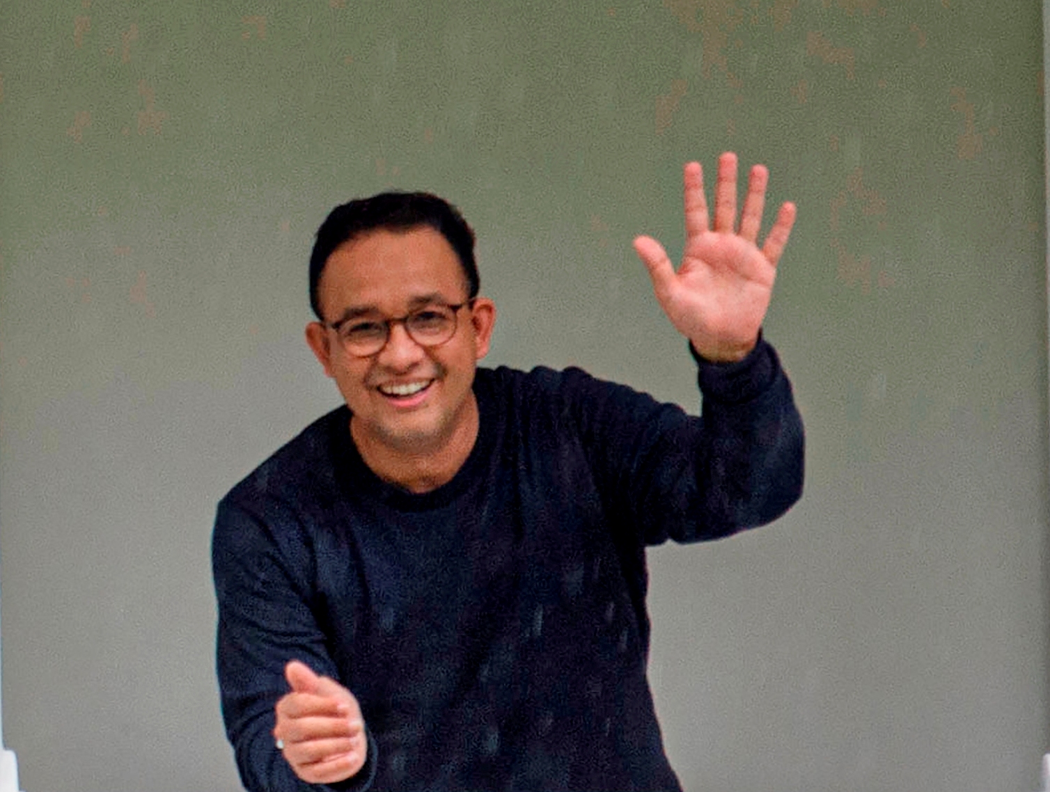 Anies Baswedan menyatakan siap maju menjadi calon presiden jika ada partai yang mengusungnya.