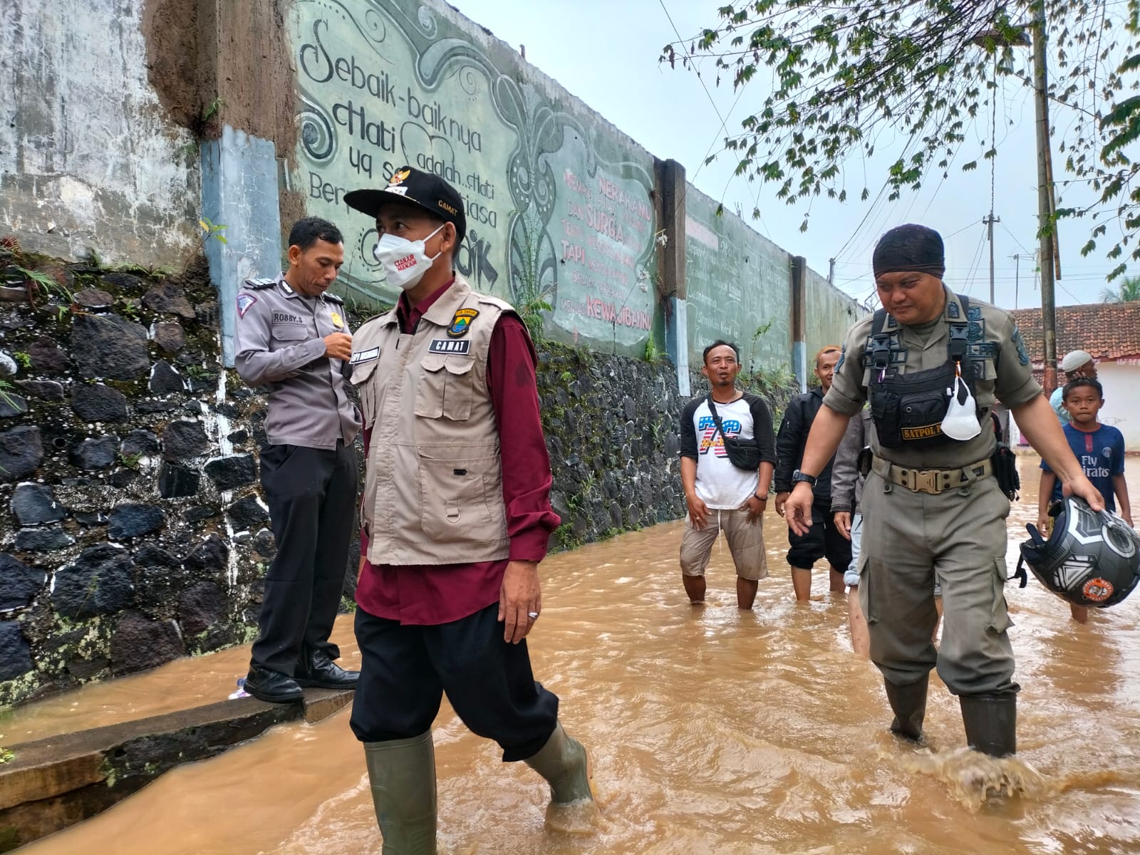 Separuh Wilayah Cibeber Cianjur Diterjang Bencana Hidrometeorologi