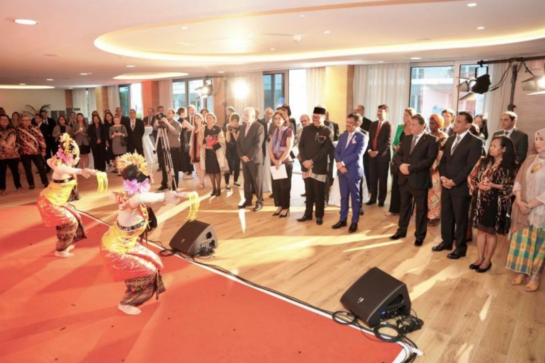 Menkominfo Johnny G Plate saat berada di Lisabon, Portugal