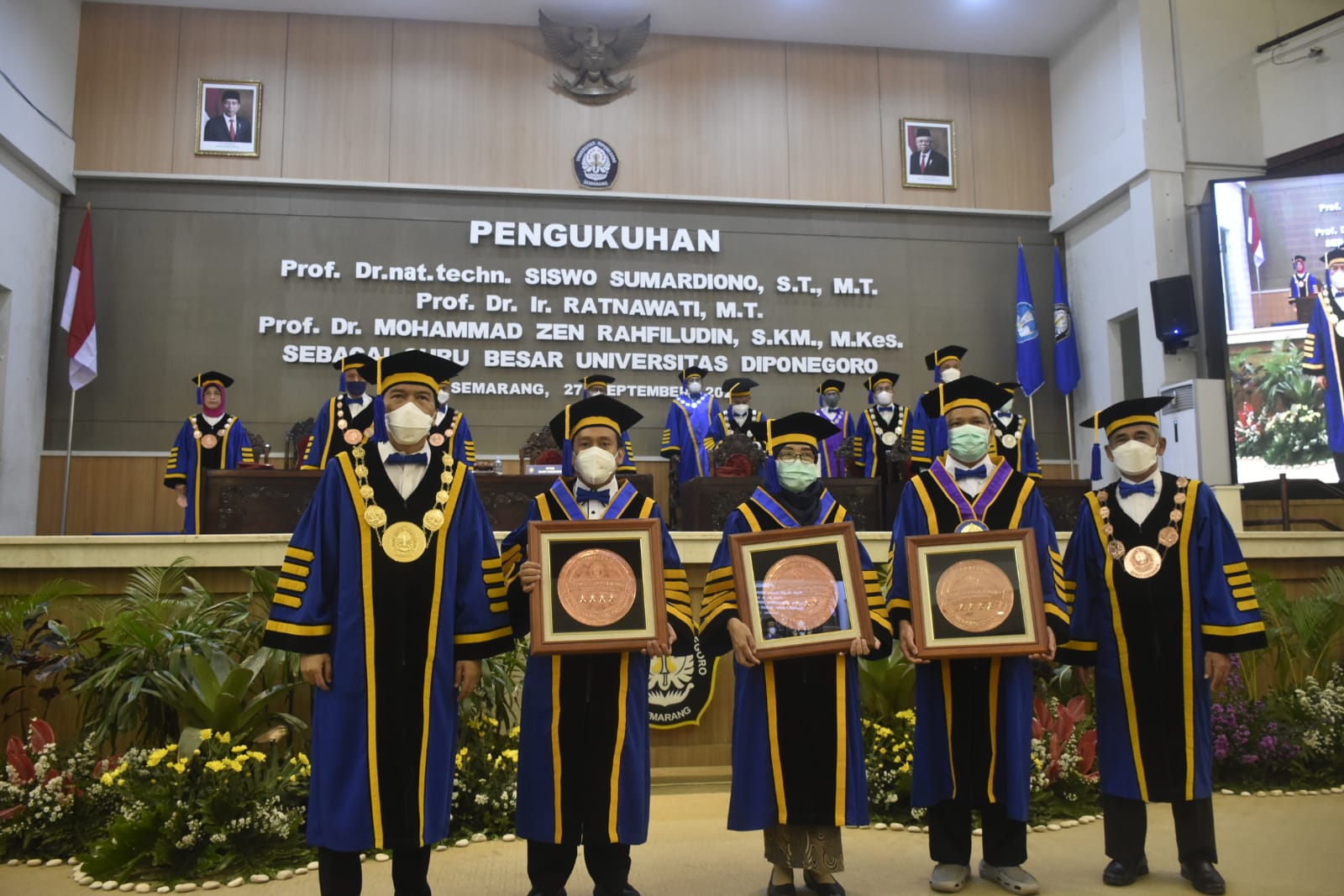 Pengukuhan 11 Guru Besar Universitas Diponegoro dilangsungkan dalam empat tahap selama empat hari, 27-30 September 2022.