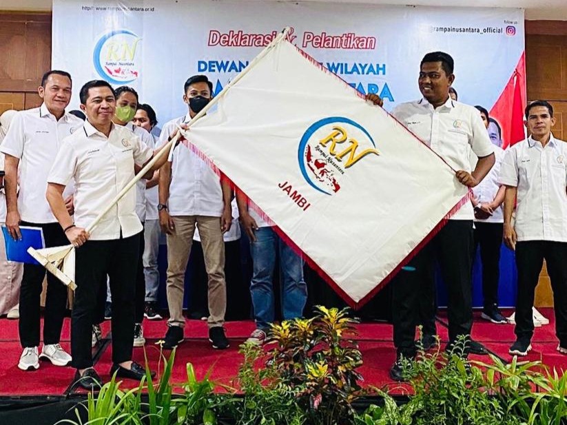 Kerja dan program Rampai Nusantara (RN) harus menyentuh problematika masyarakat dan membantu mereka dengan segala upaya.