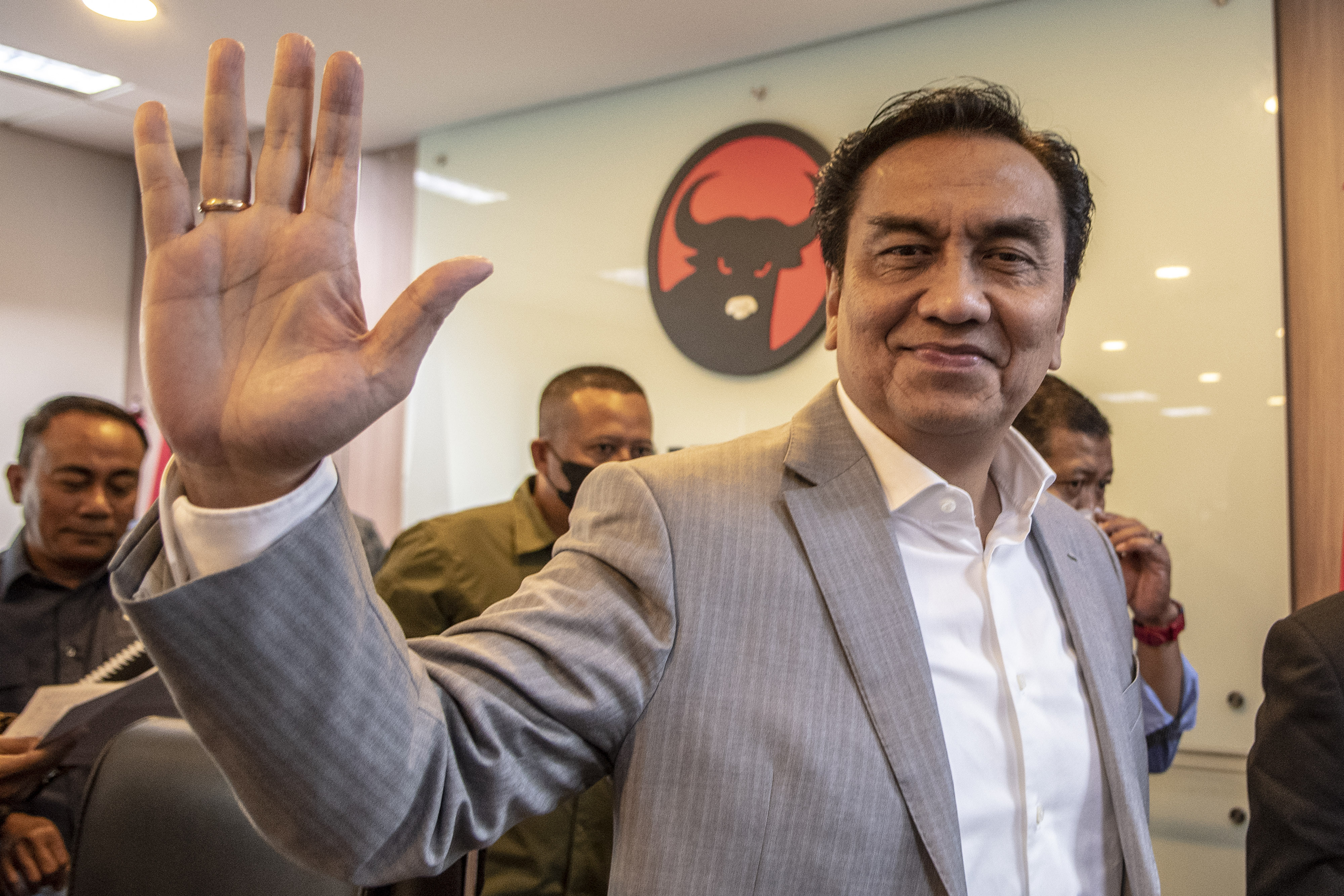 Anggota DPR Effendi Simbolon