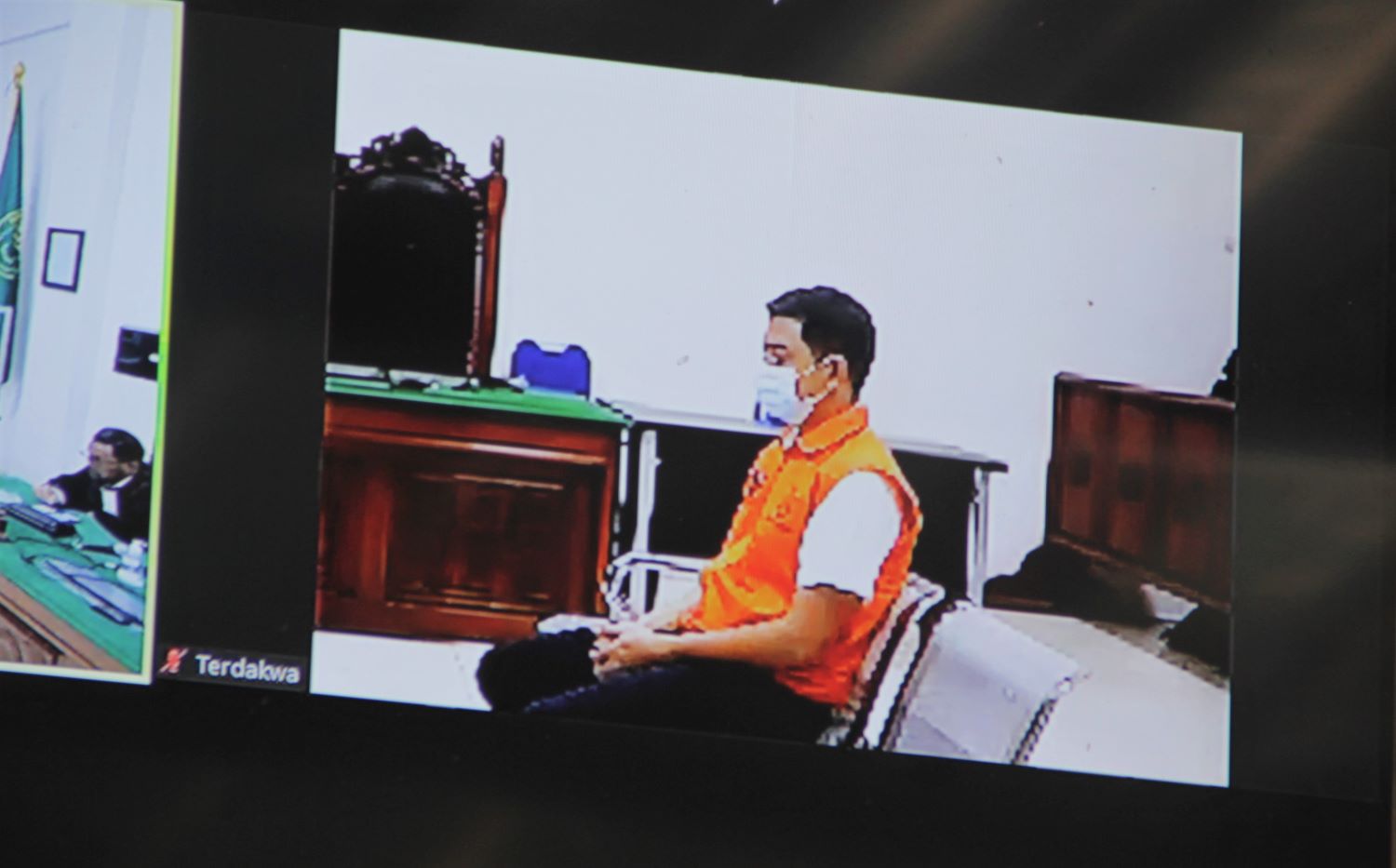 RS, 31, terdakwa kasus pembunuhan ibu dan anak divonis hukuman mati dalam sidang di PN Kupang, NTT, Rabu (24/8).