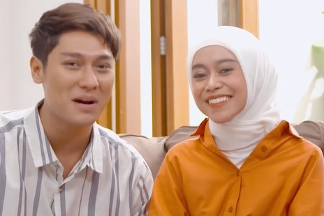 Rizky Billar dan Lesty Kejora.